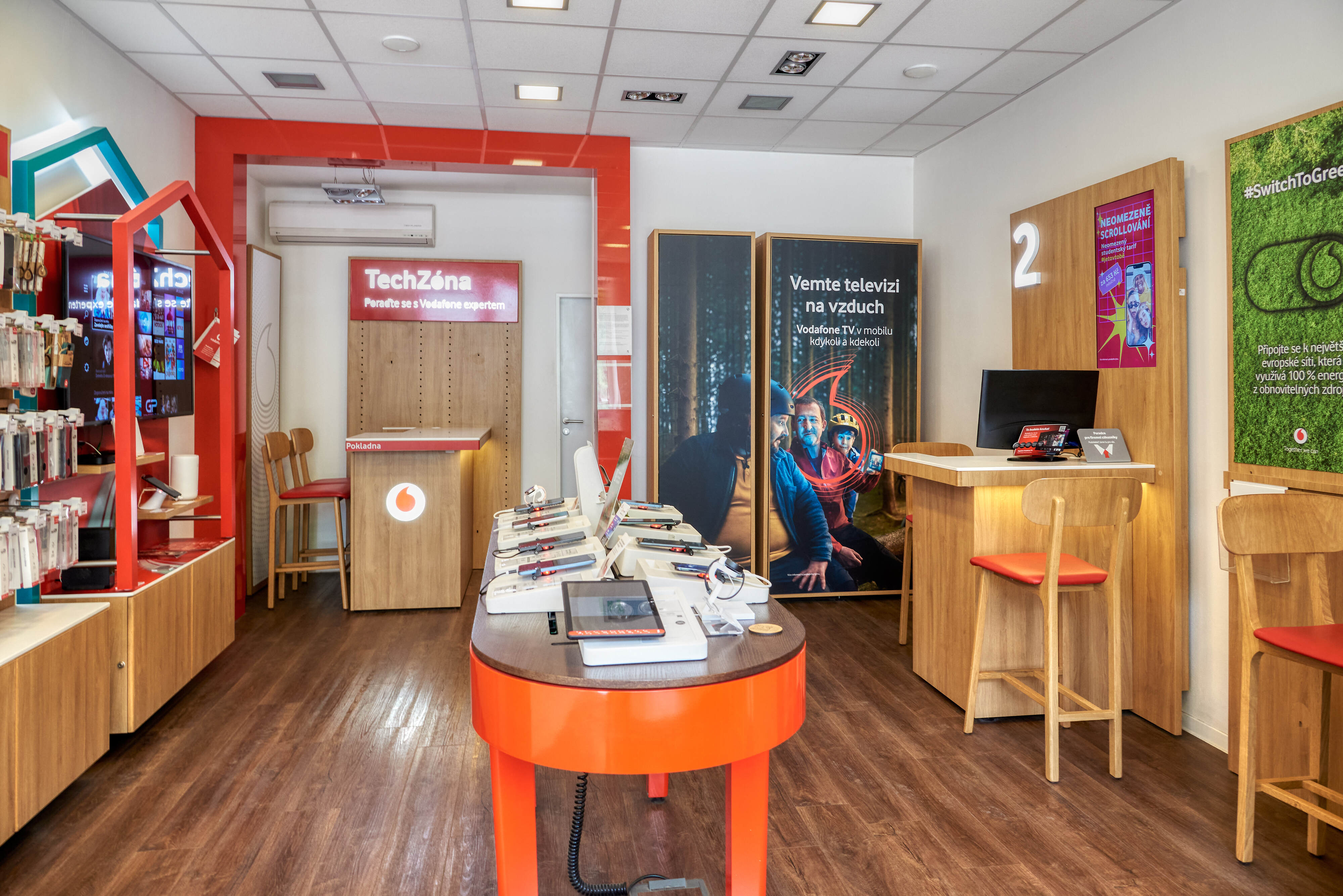 Vodafone Czech Republic, a.s. foto 6