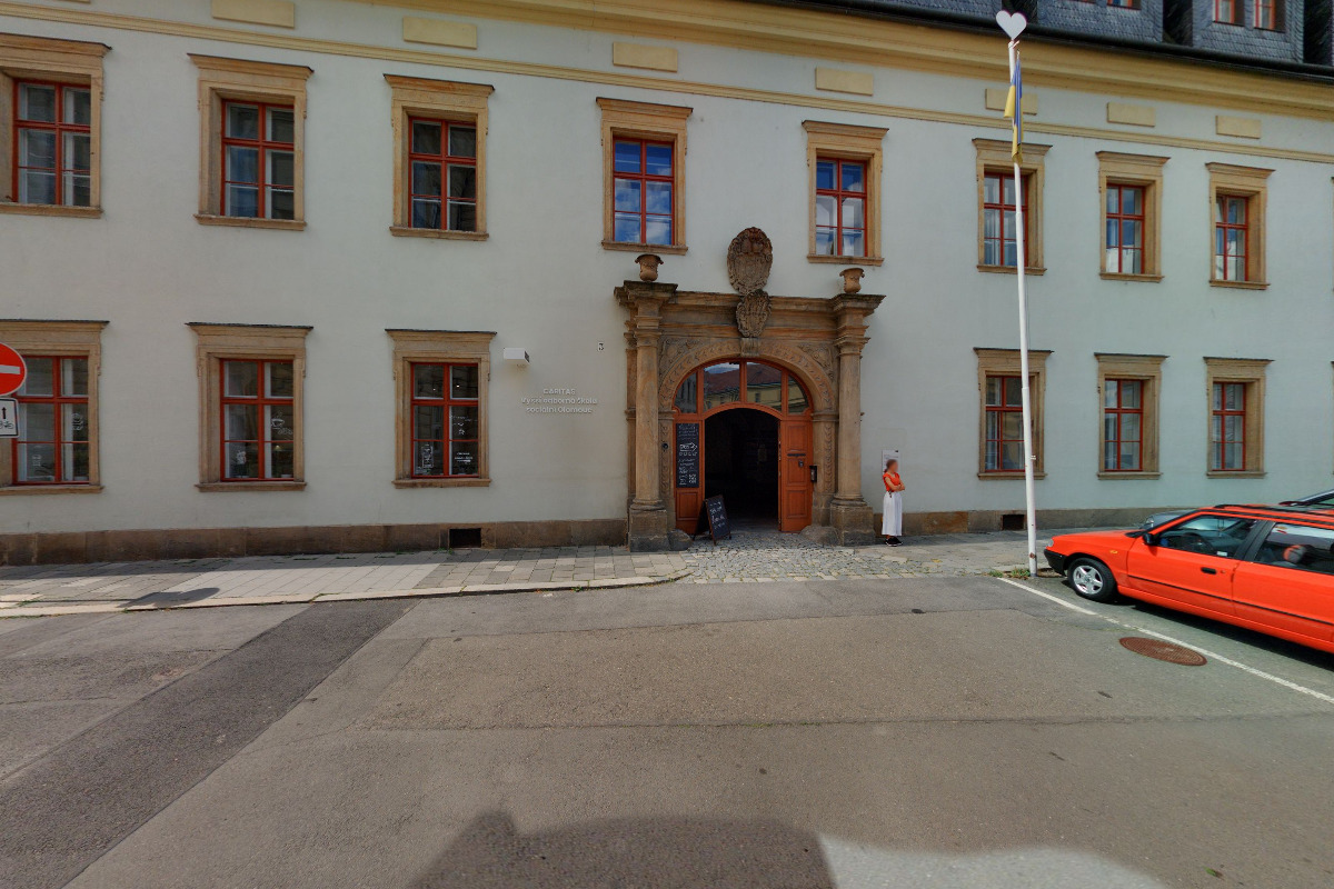 Naše Café – Caritaska