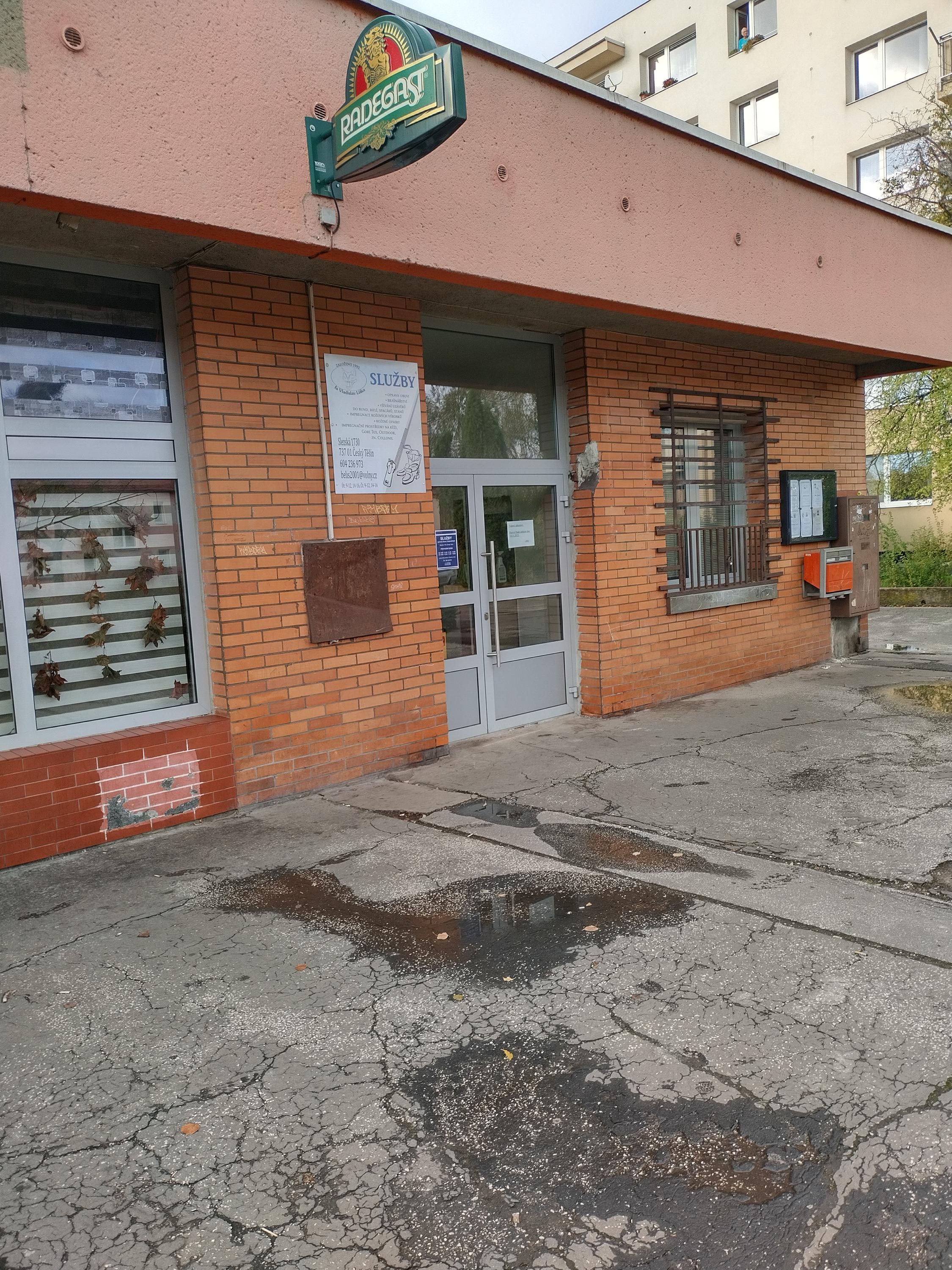 Oprava obuvi, brašnářství - Vladislav Liška foto 2