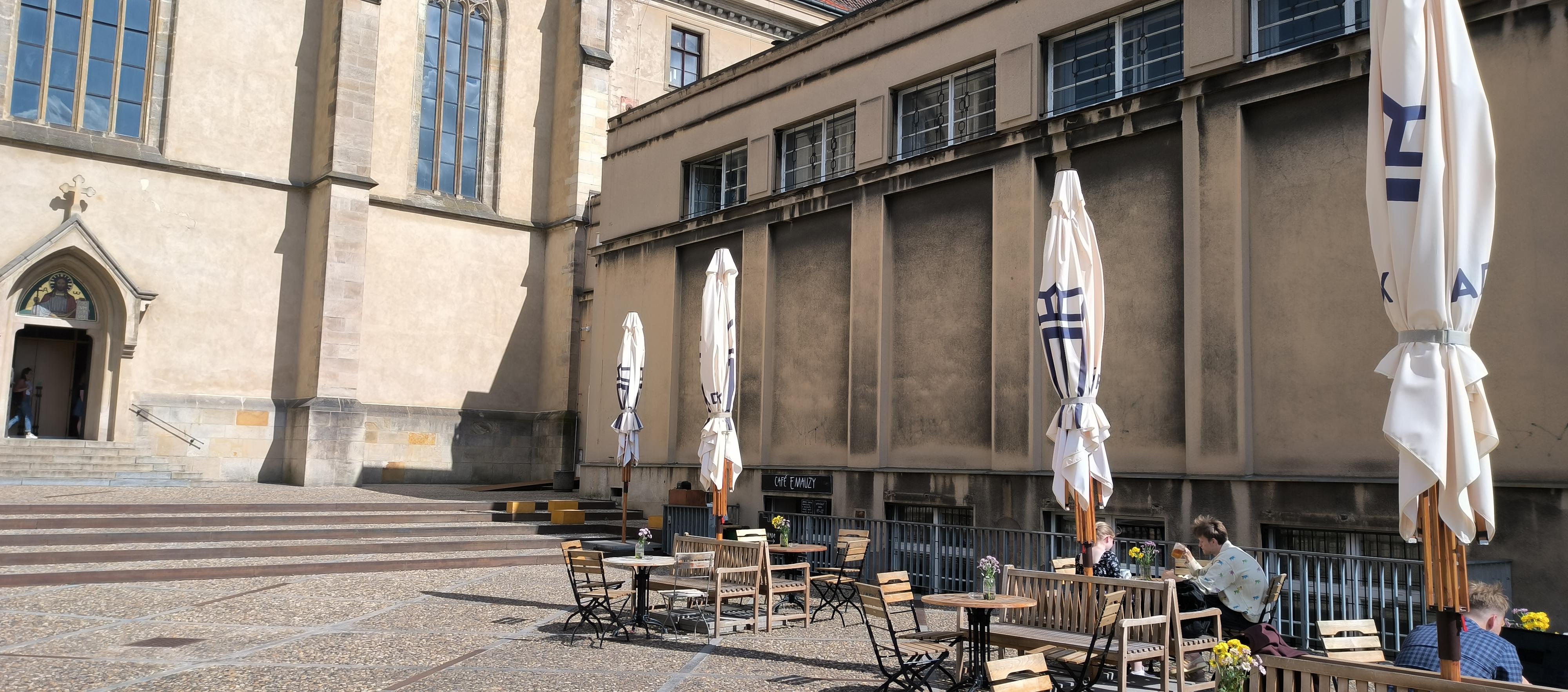 Café Emauzy foto 6