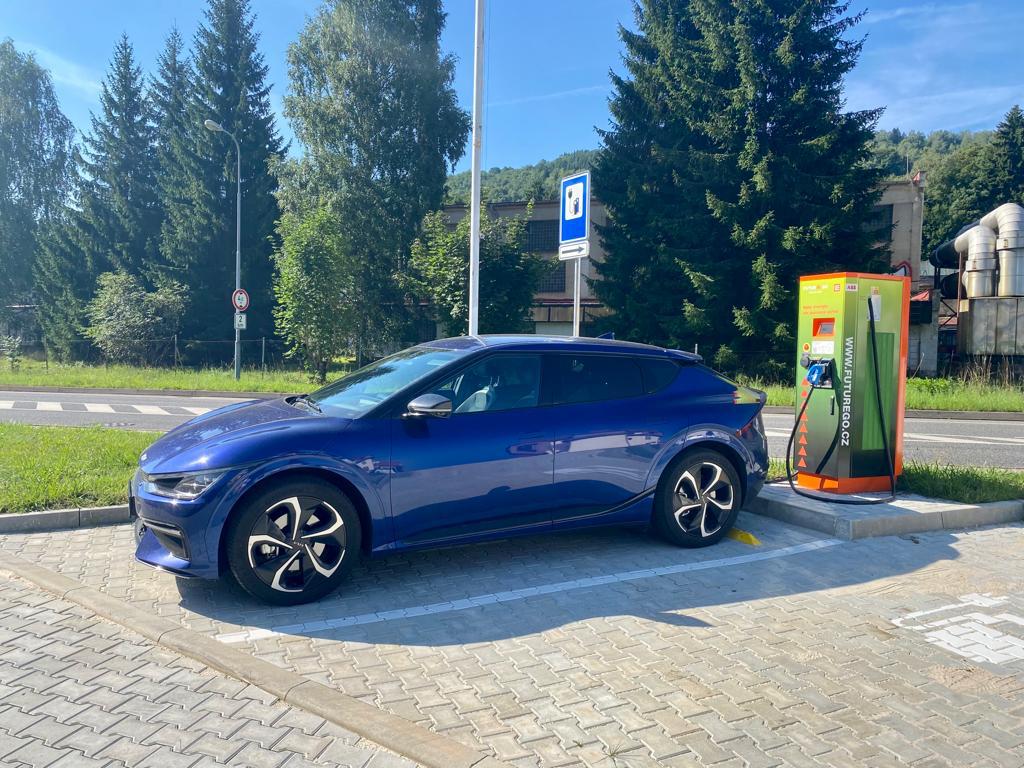 Nabíjecí stanice ČEZ