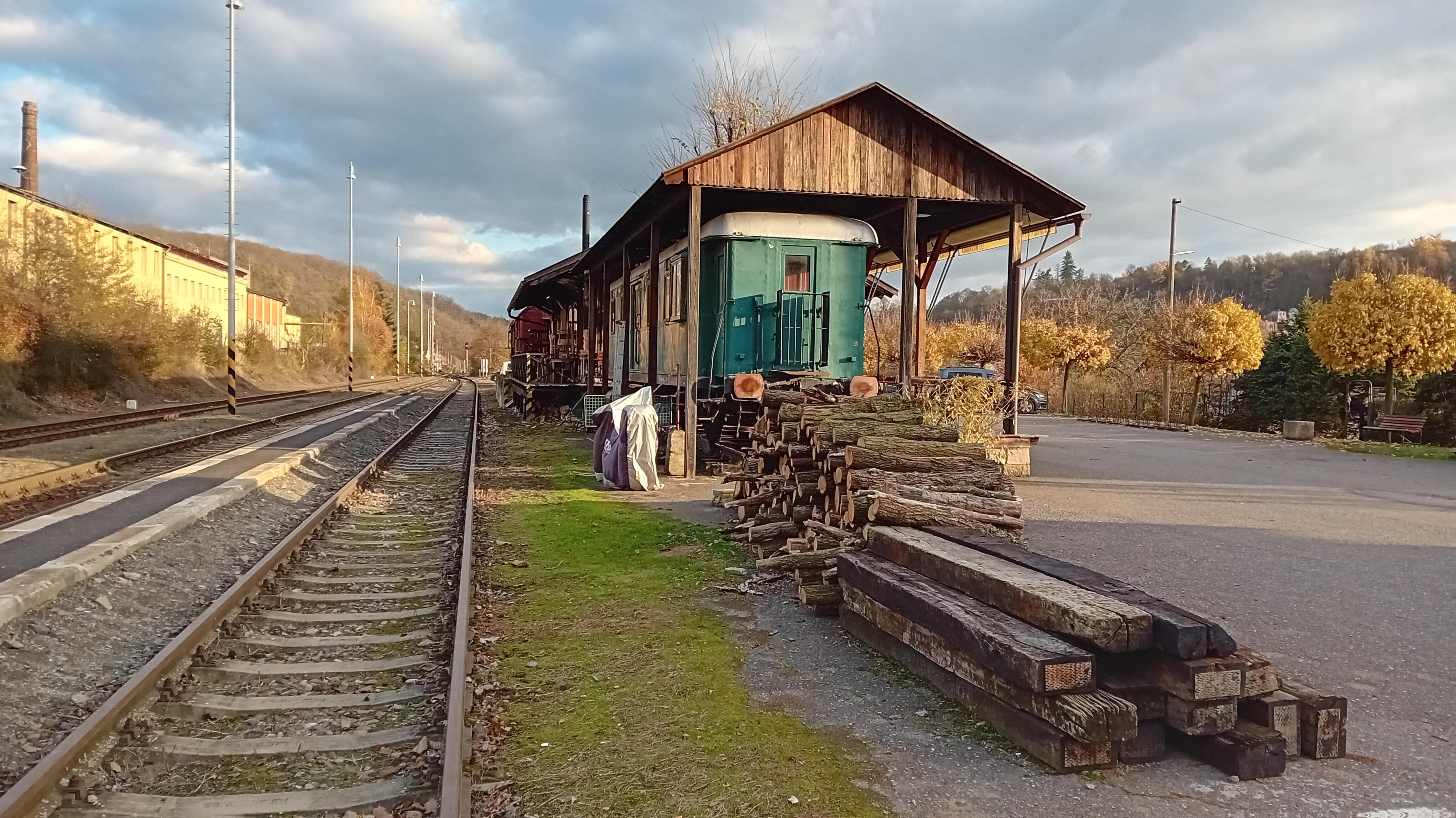 Zastávka Nižbor foto 4