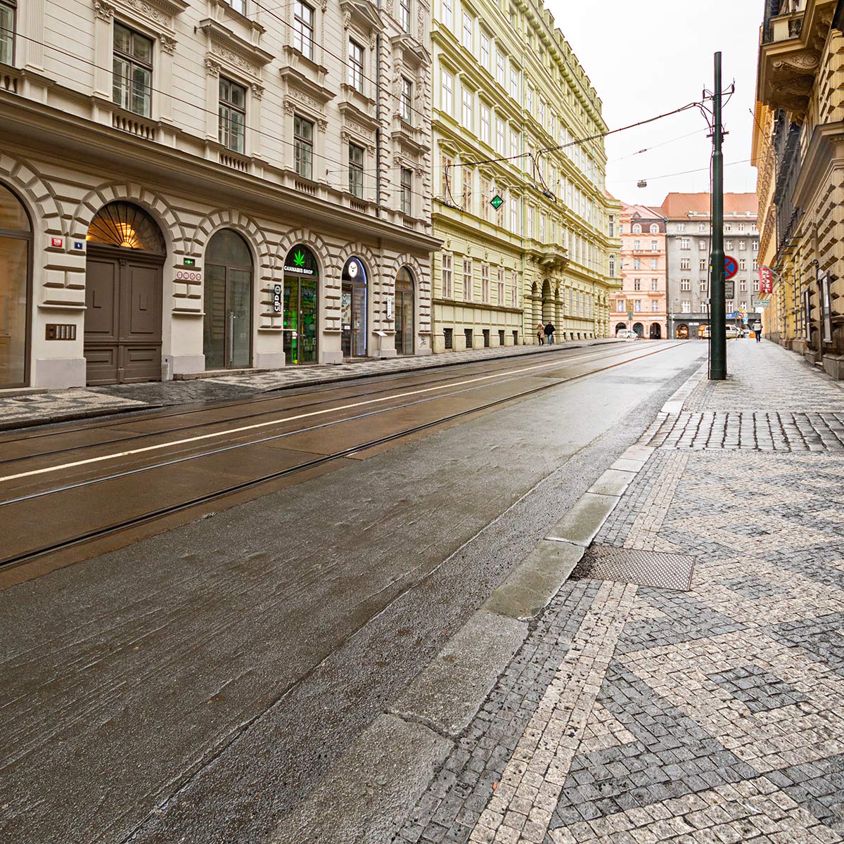 MR.PARKIT - Parking Dlážděná foto 3