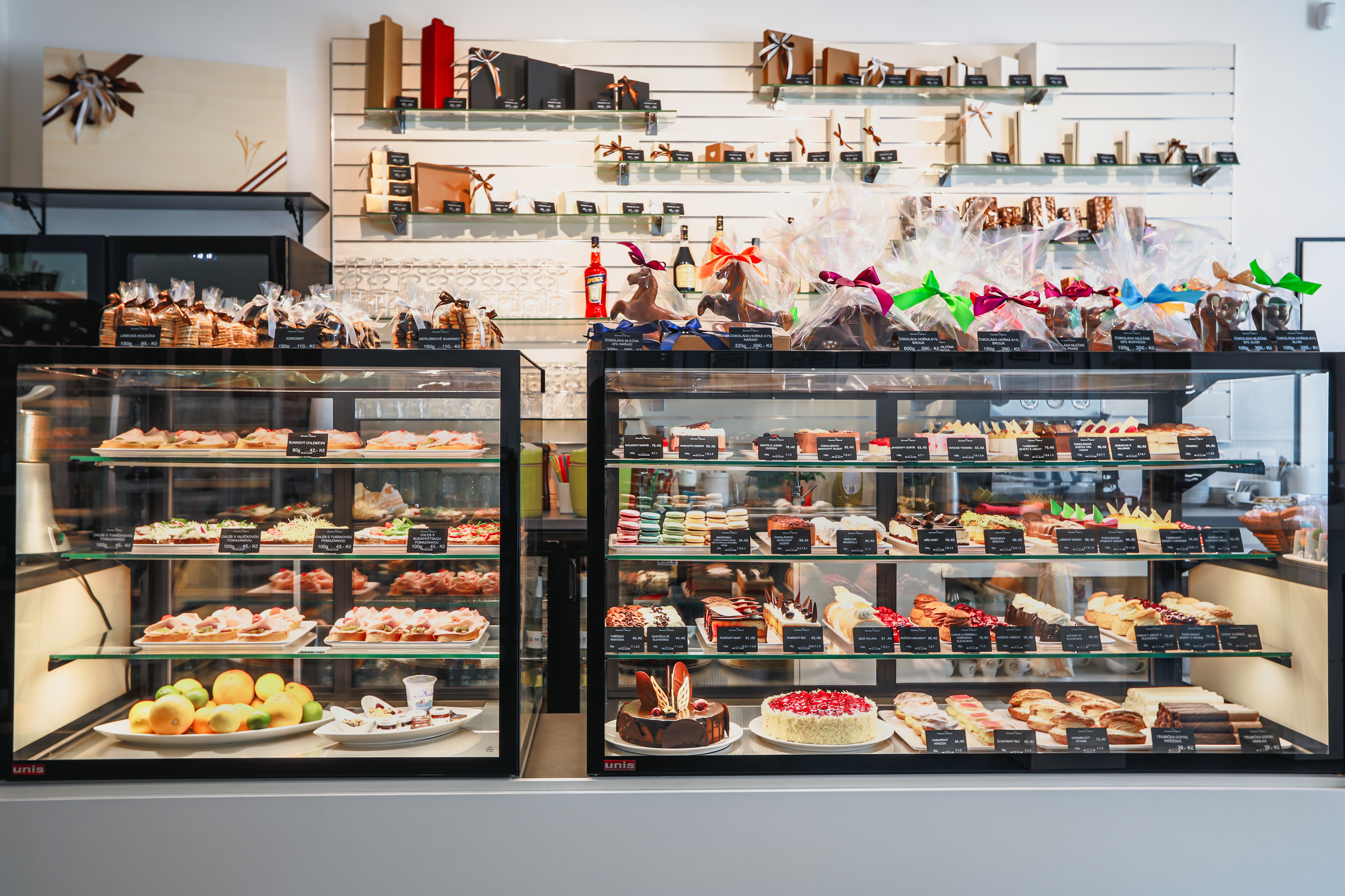 Cukrářství Viktoria - Kavárna foto 2