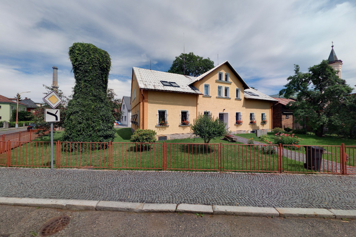 Mgr. Drahuše Tkáčová