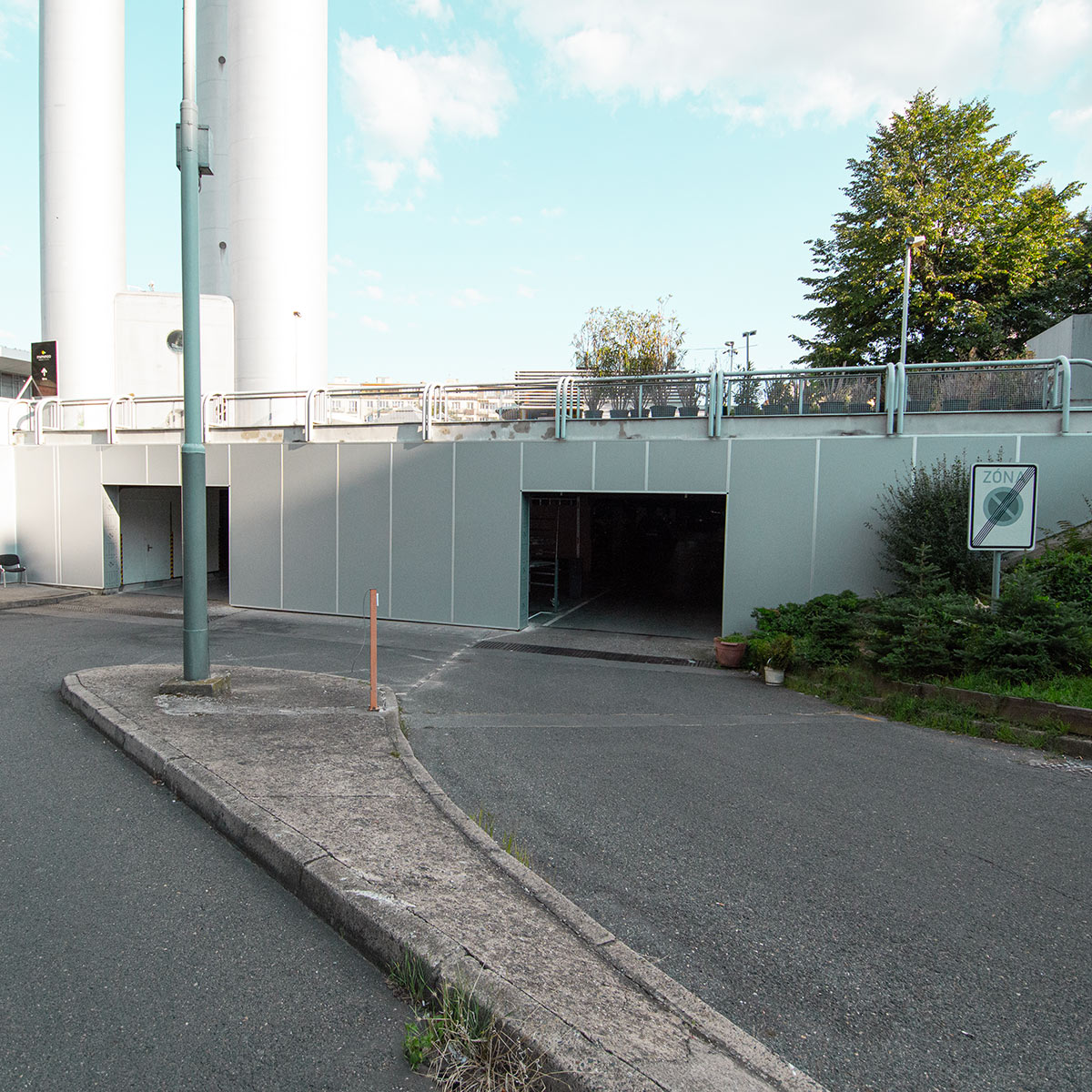 MR.PARKIT - Parking Tower Park - Mahlerovy Sady foto 2