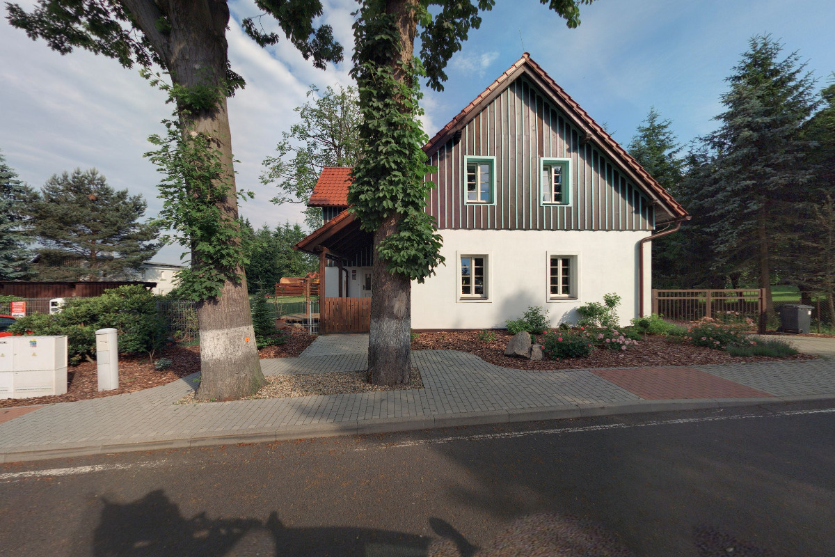 COUNTRY HOUSE Tisá - CARAVAN PLACE
