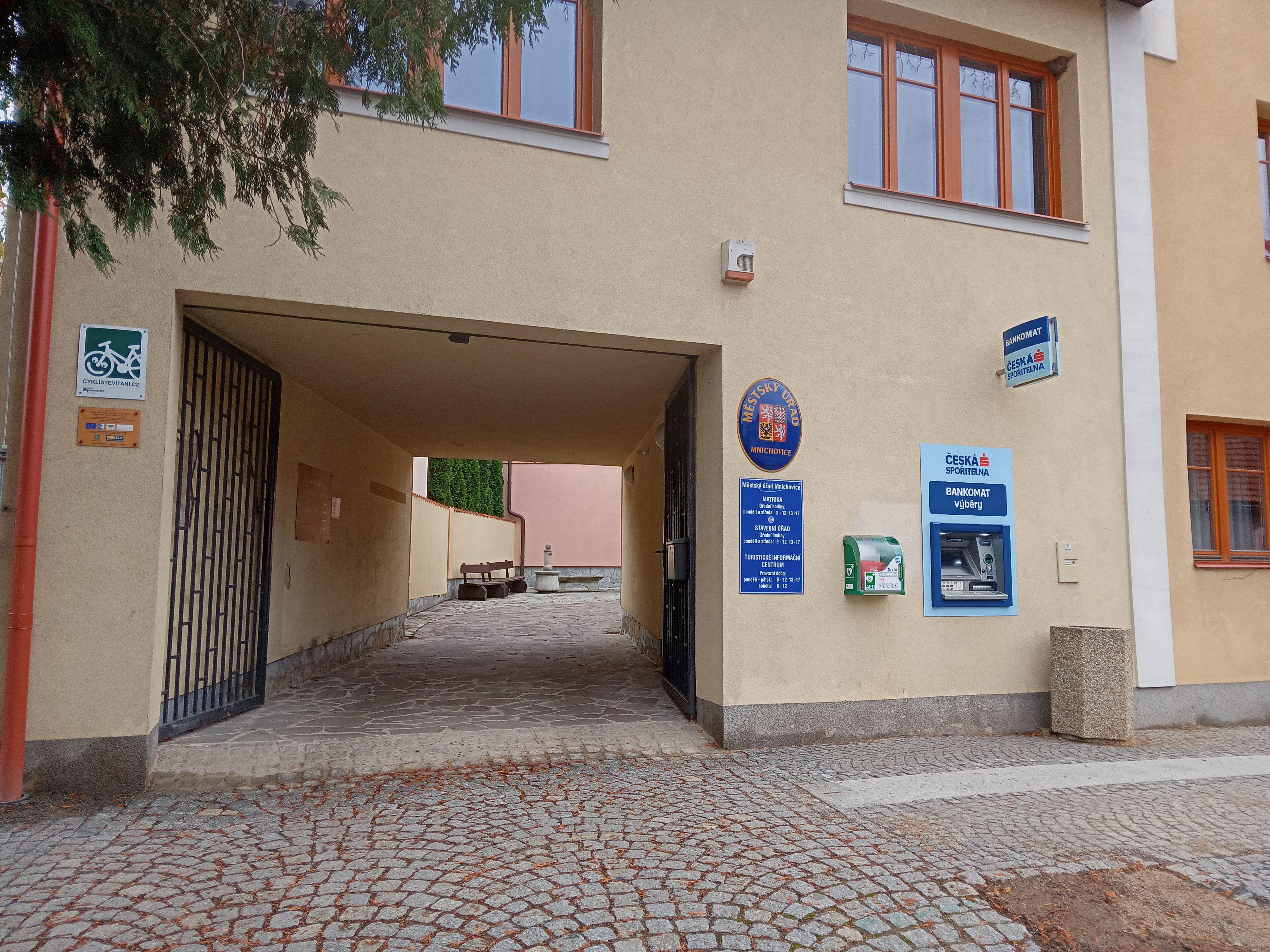 Mnichovice - městský úřad foto 5