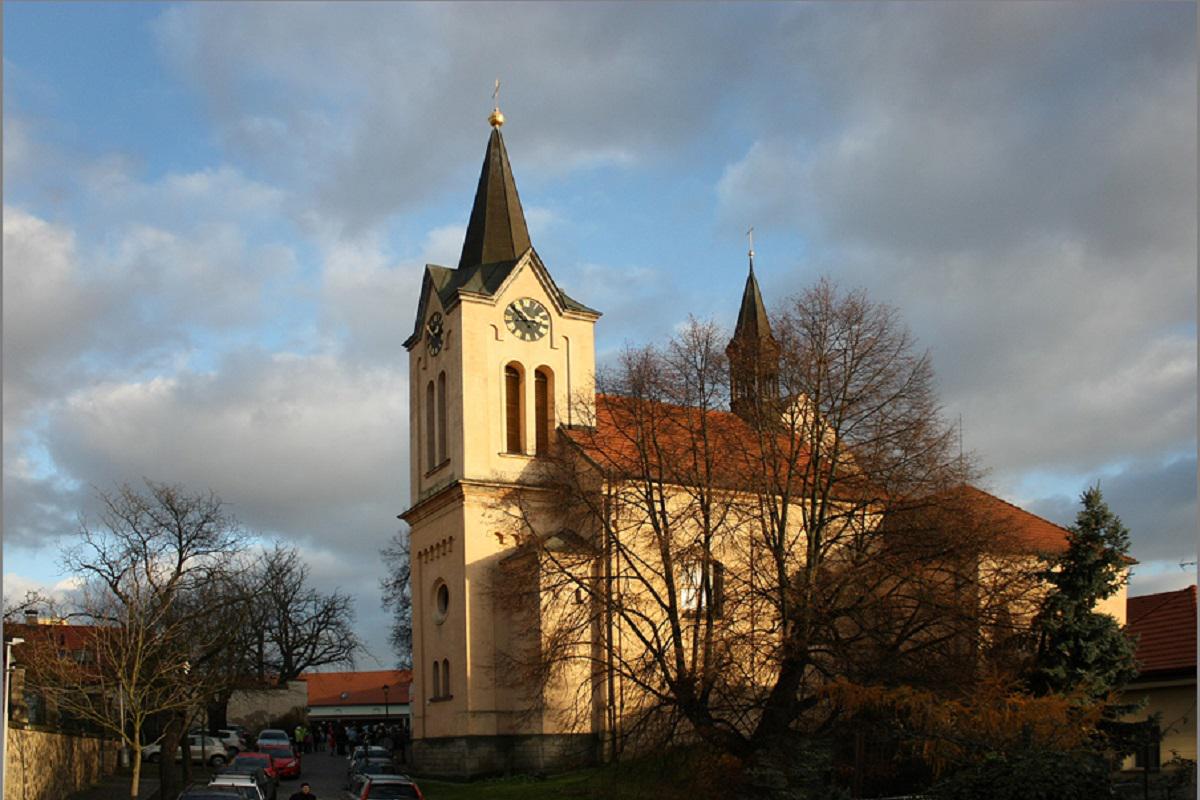 Chvalský zámek foto 2