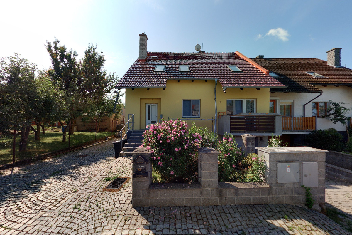 HUSPOL group, s.r.o.