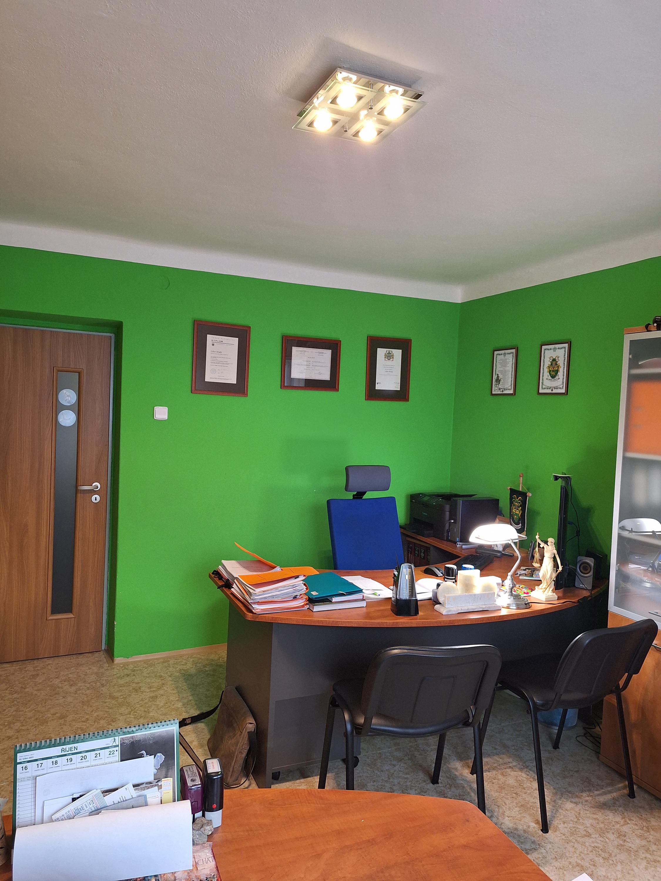 Kancelář pro zastupování občanů při jednání s úřady ČR foto 2