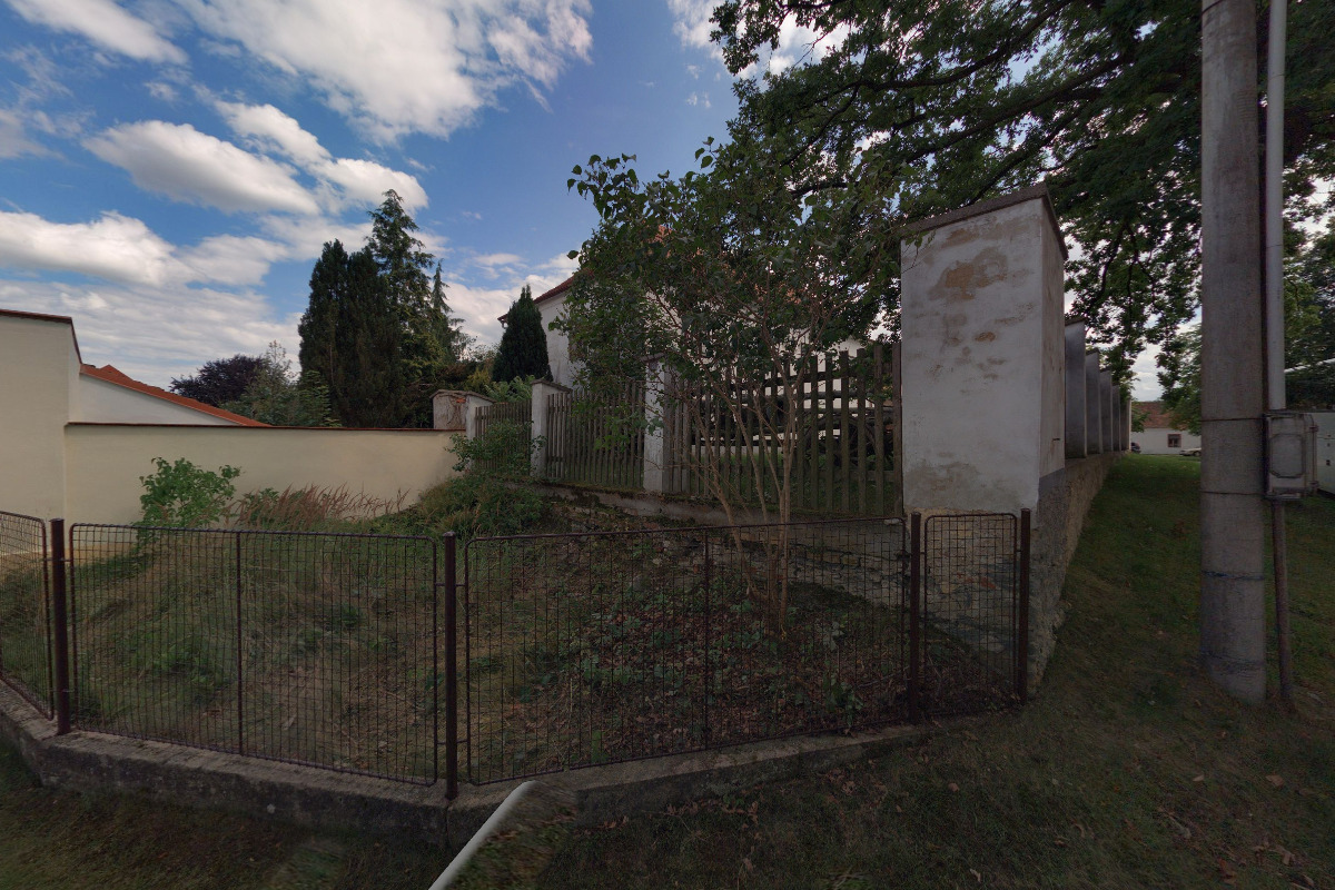 Římskokatolická farnost Pištín