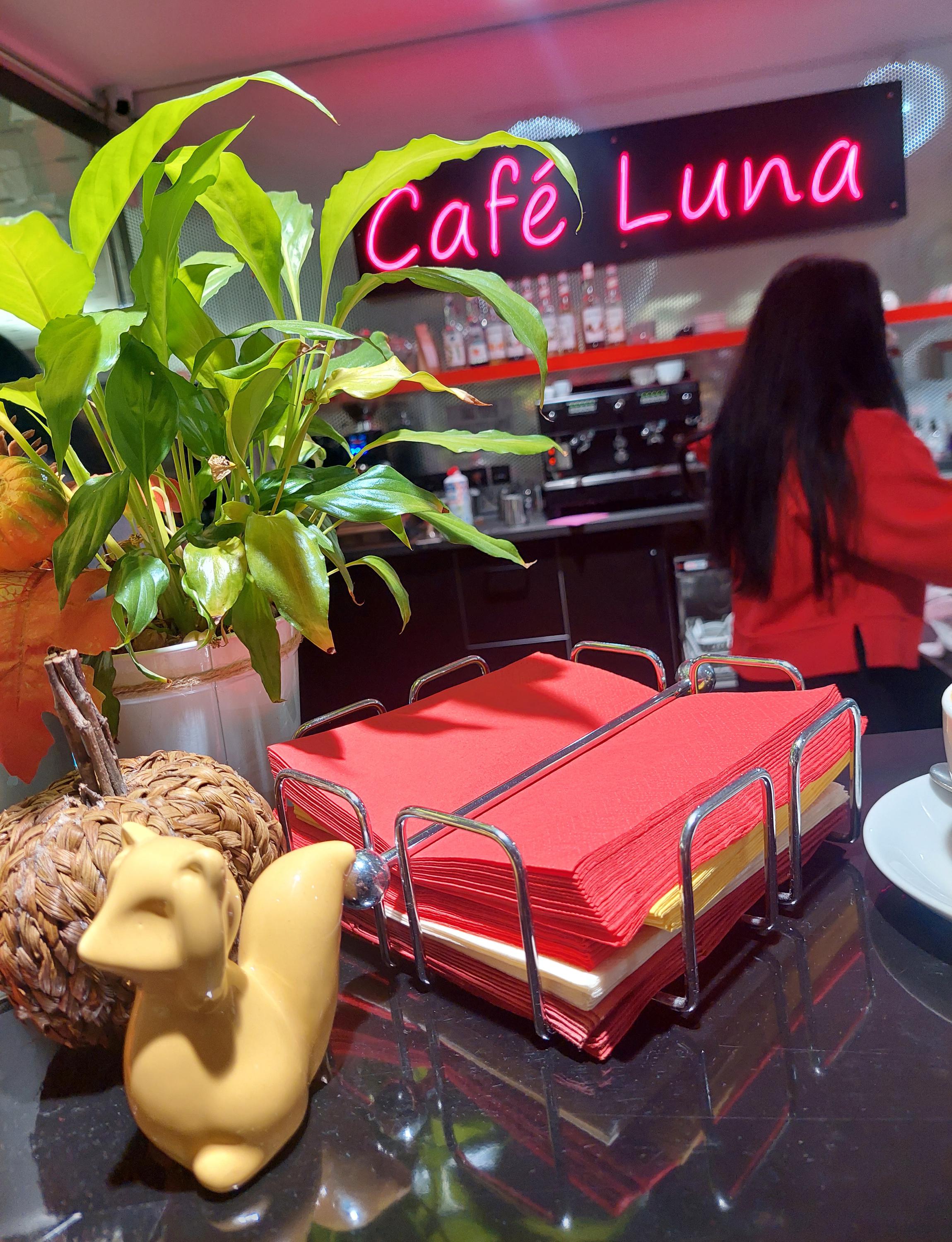Café Luna foto 5