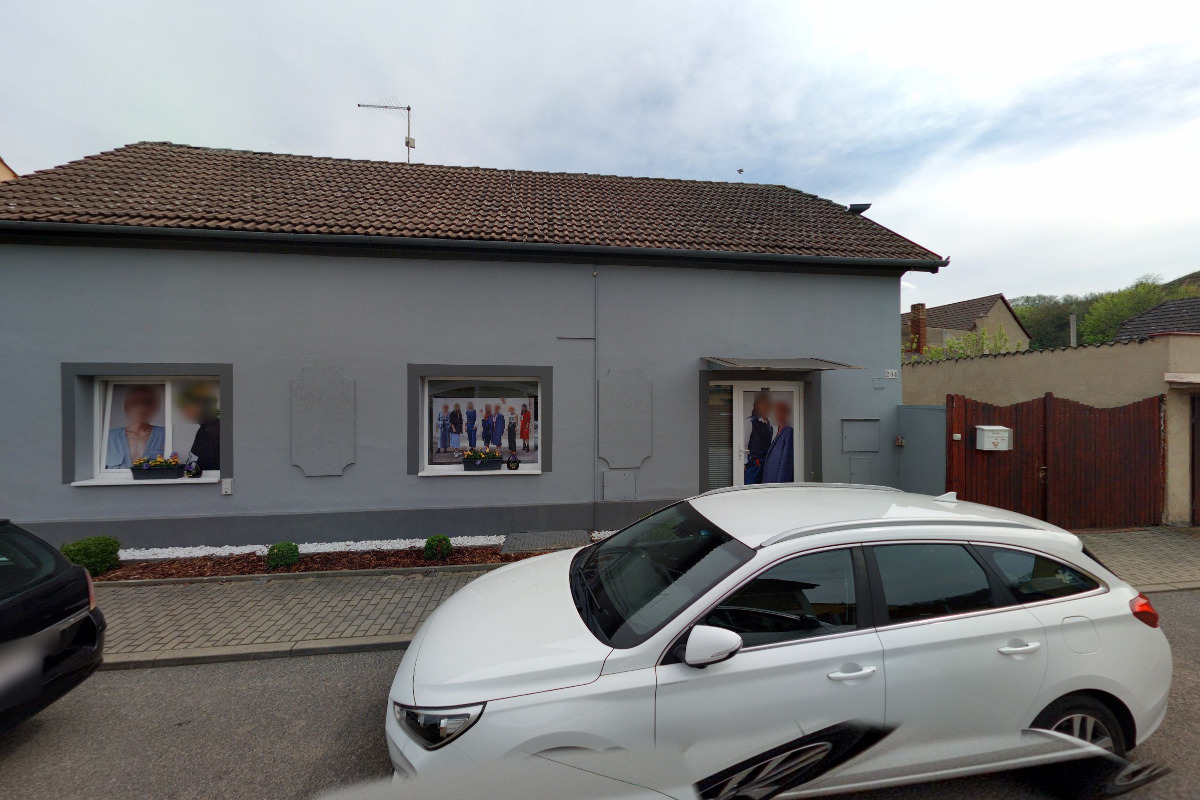 Studio black & white