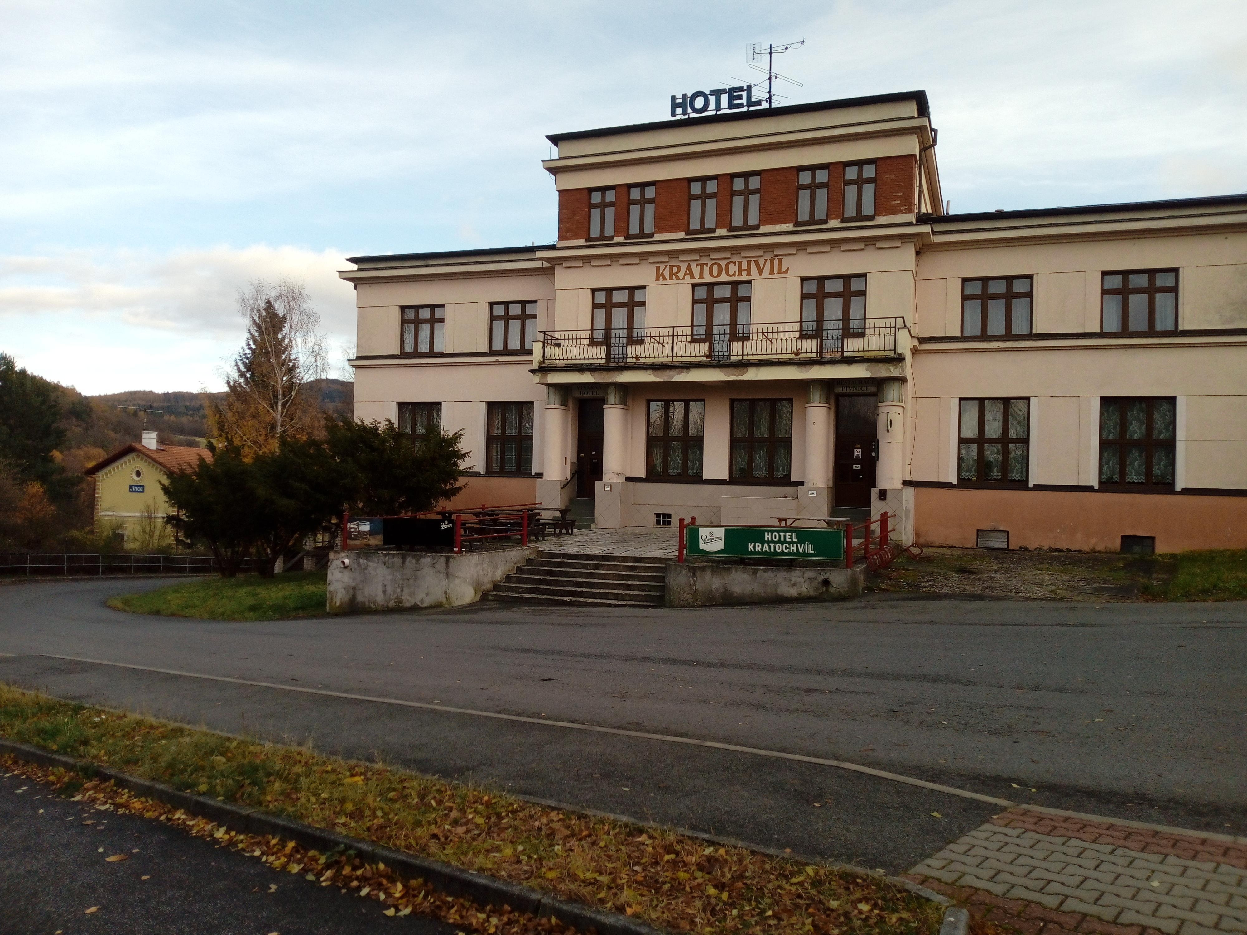 Hotel Kratochvíl - restaurace foto 2