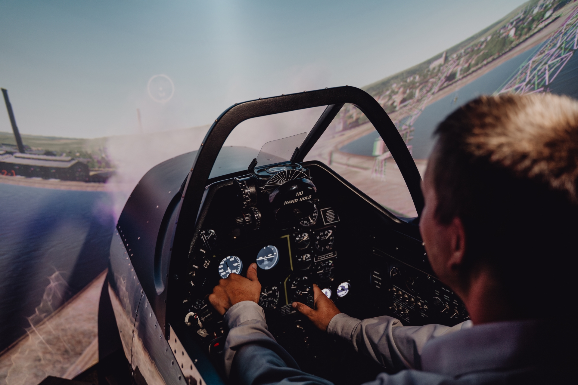 AirWine - letecké simulátory & vinný sklep na jižní Moravě foto 2