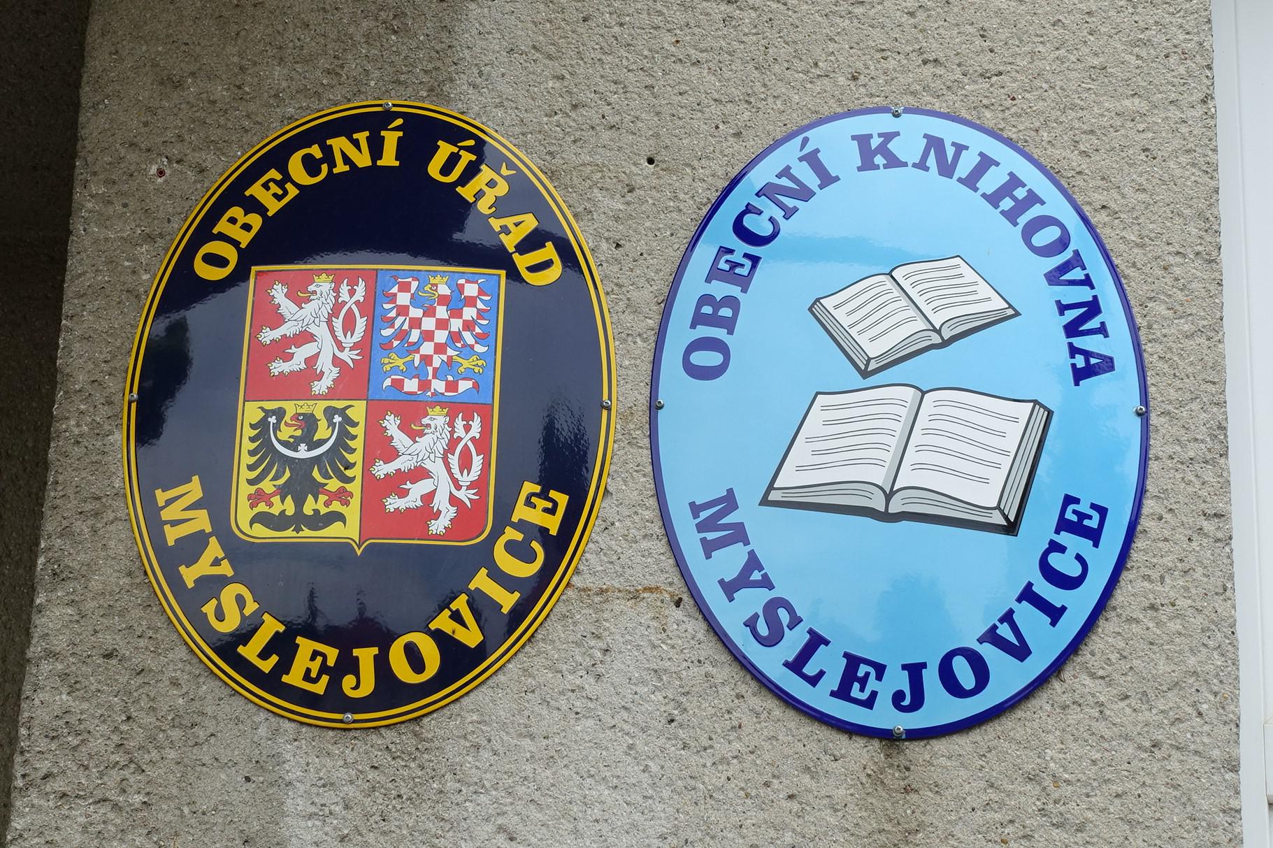 Myslejovice - obecní úřad foto 5