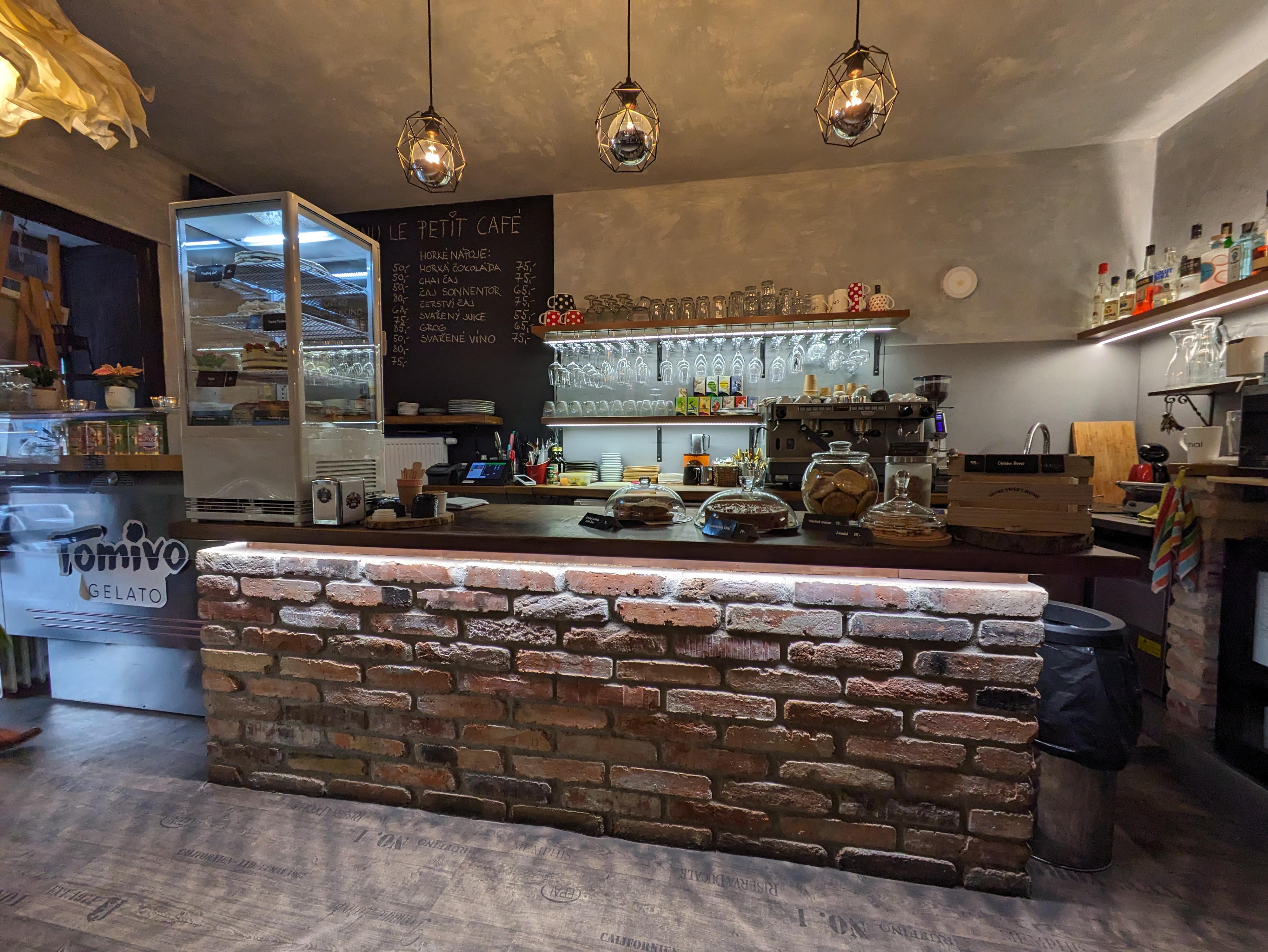 Le Petit cafe, s.r.o.