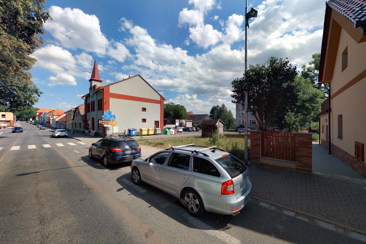 Práce kolem domu Jan Bohatý