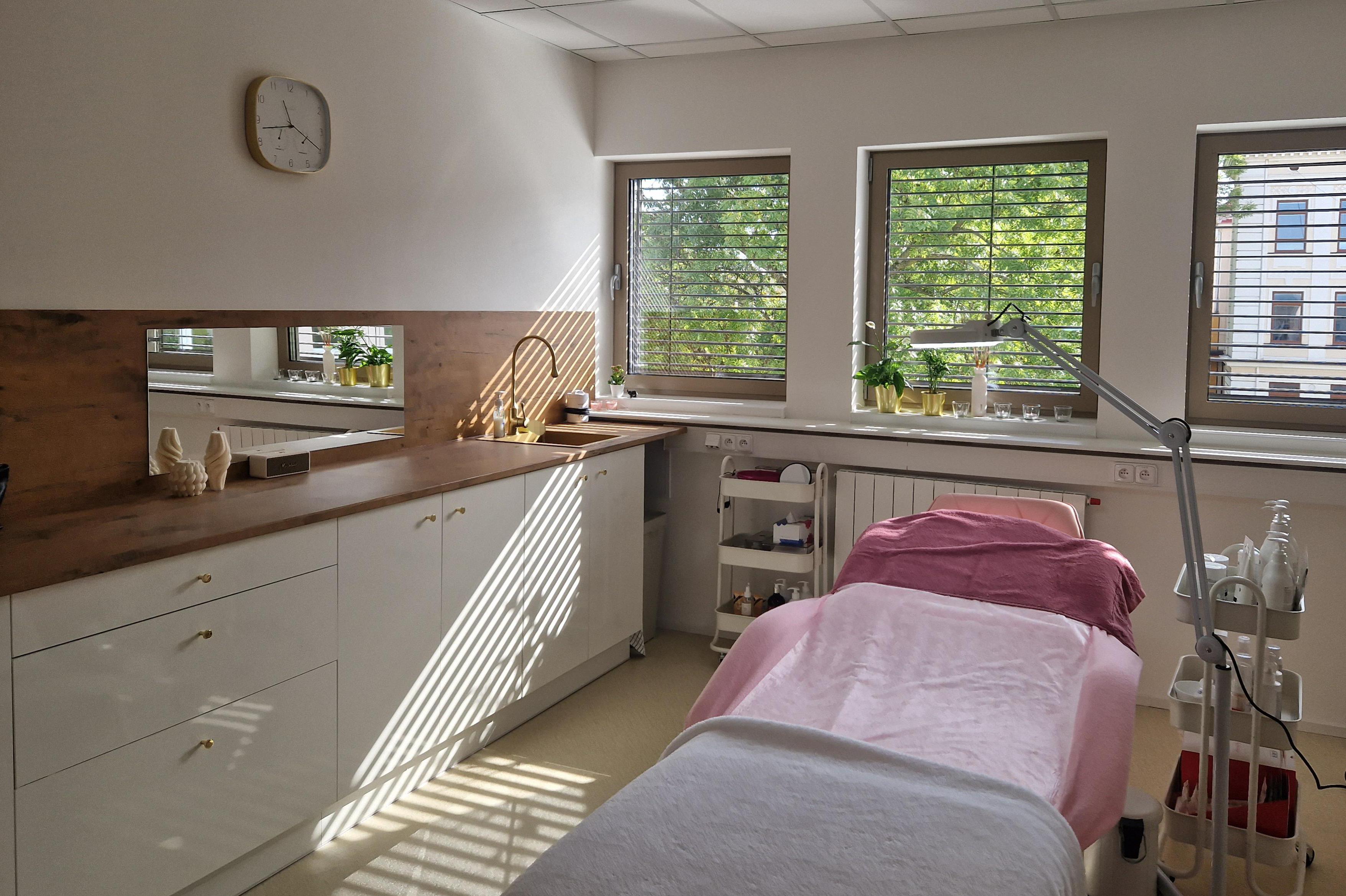 Isabel Beauty Studio