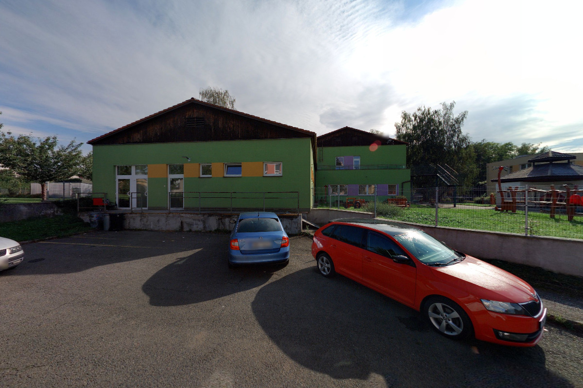 MŠ Lipník nad Bečvou, Zahradní foto 1