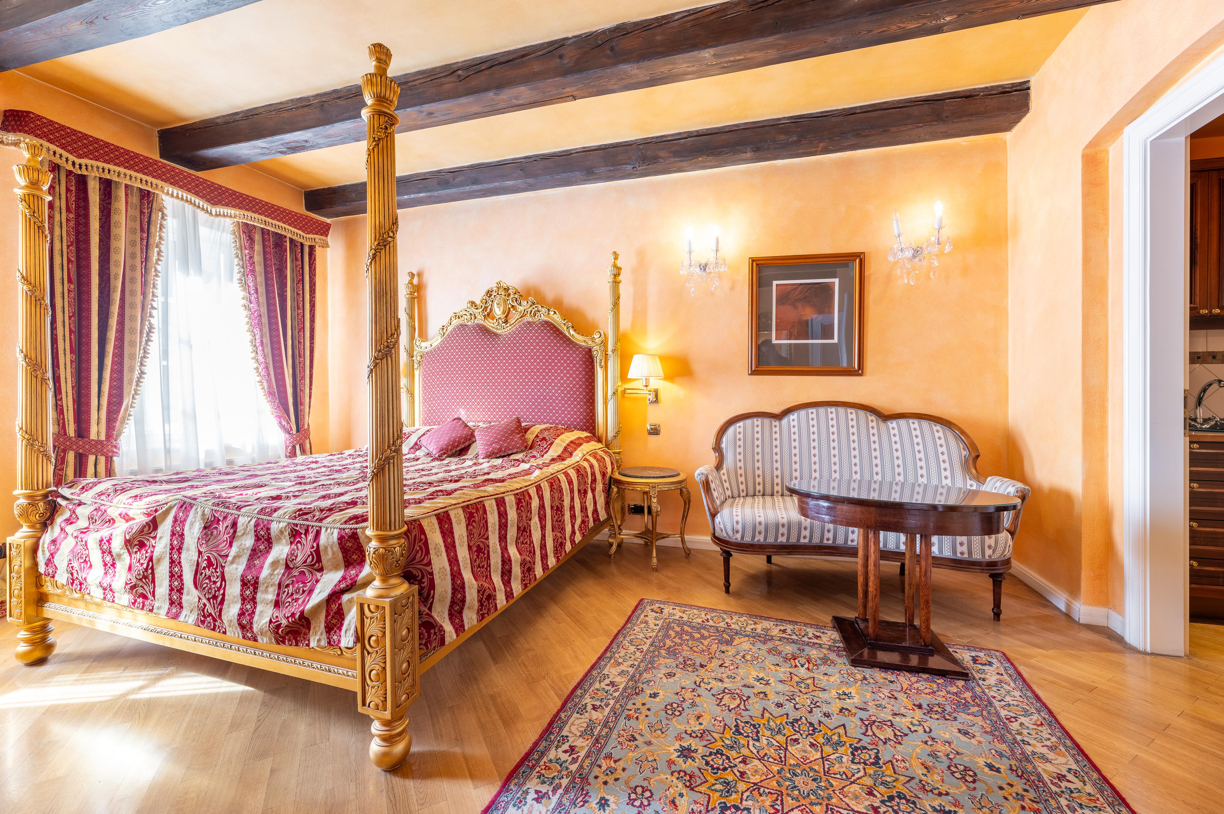 Nosticova Apartments