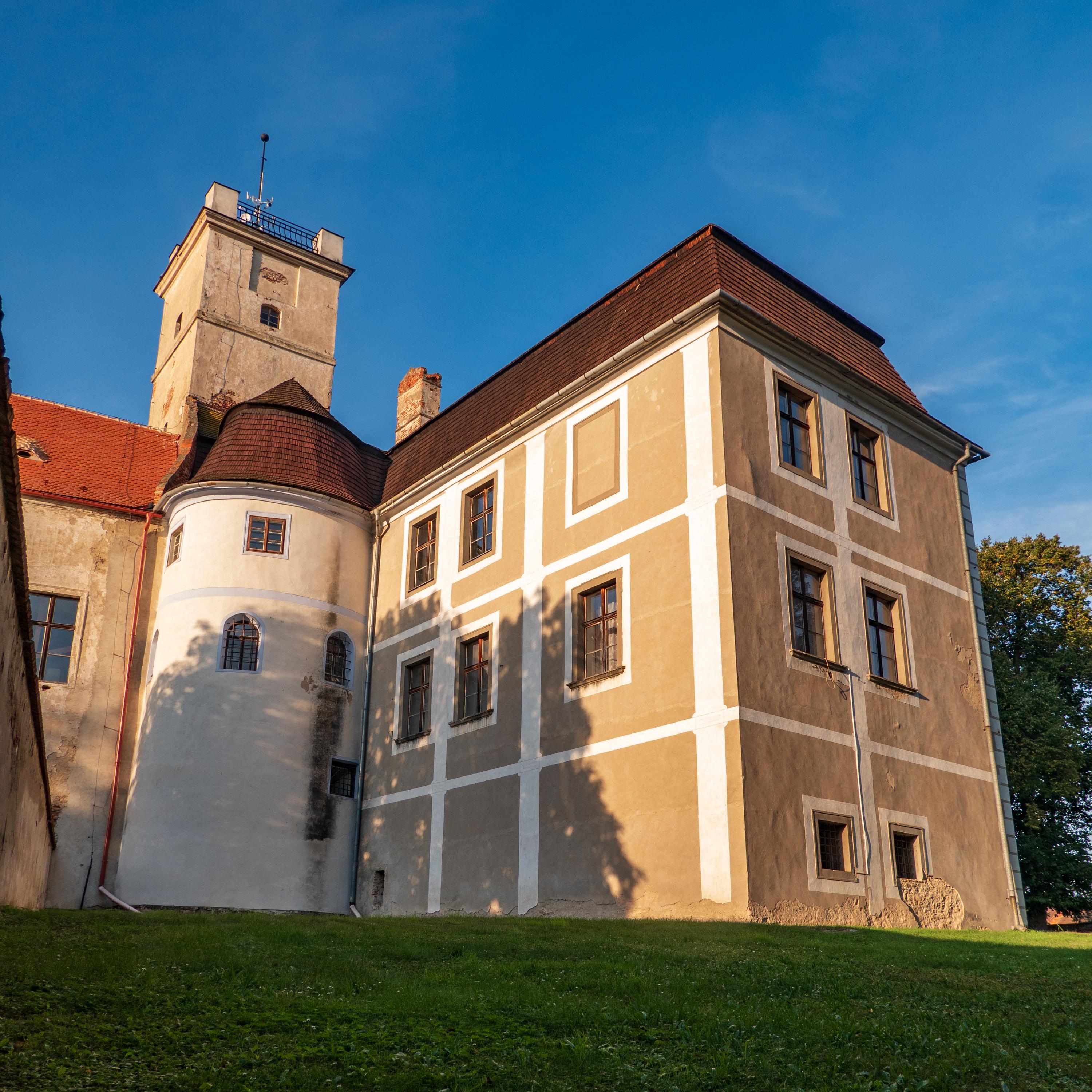 Police - obecní úřad foto 6