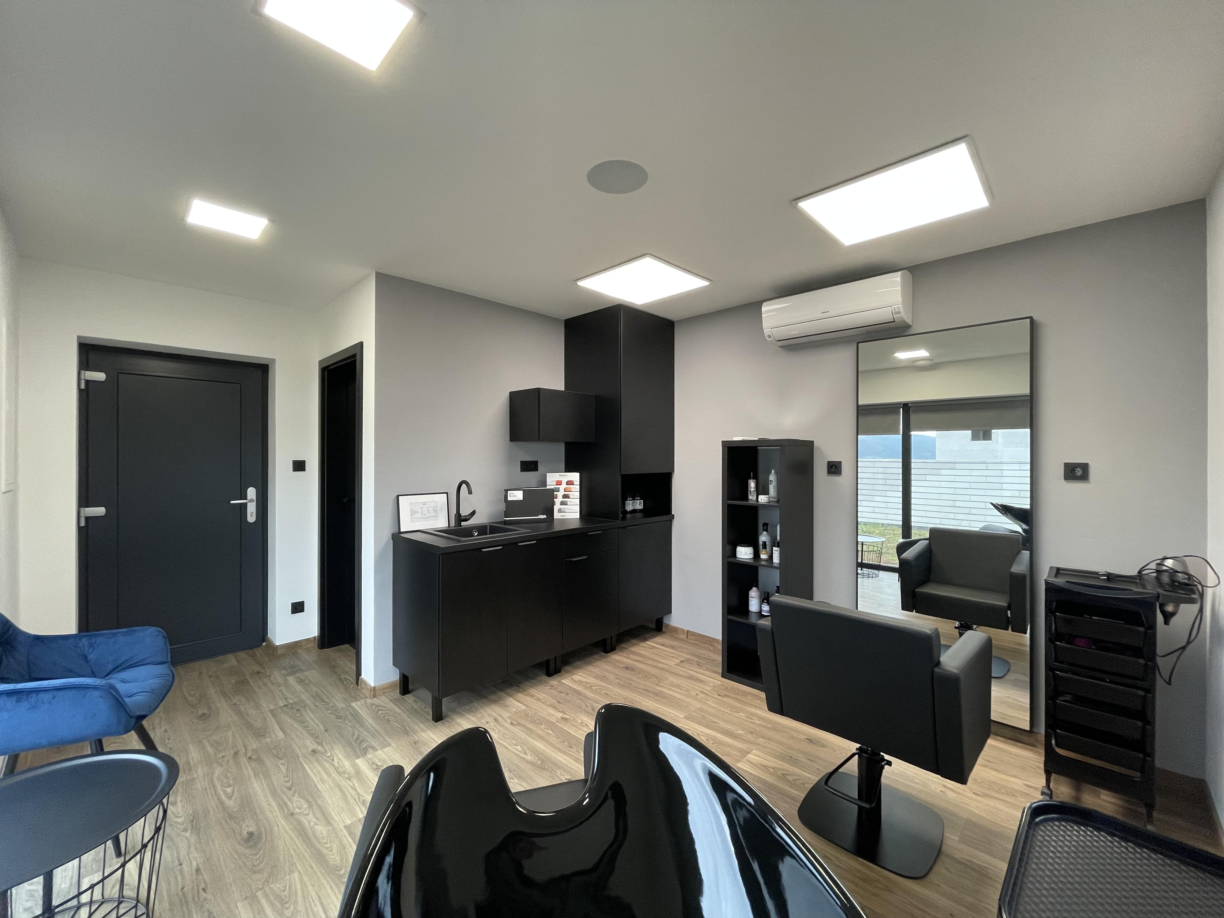 hairlounge - kadeřnický salon Michaela Štrojsová foto 2