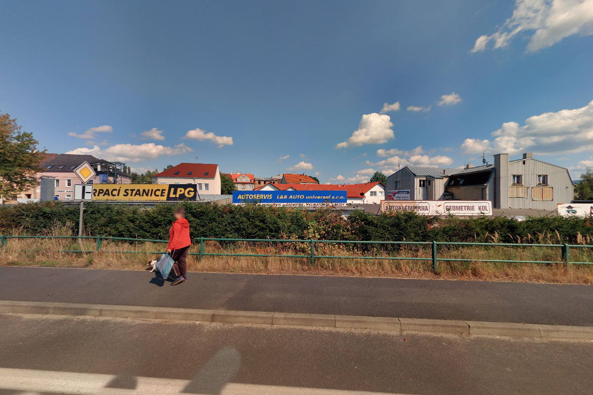 L&B AUTO universal s.r.o.