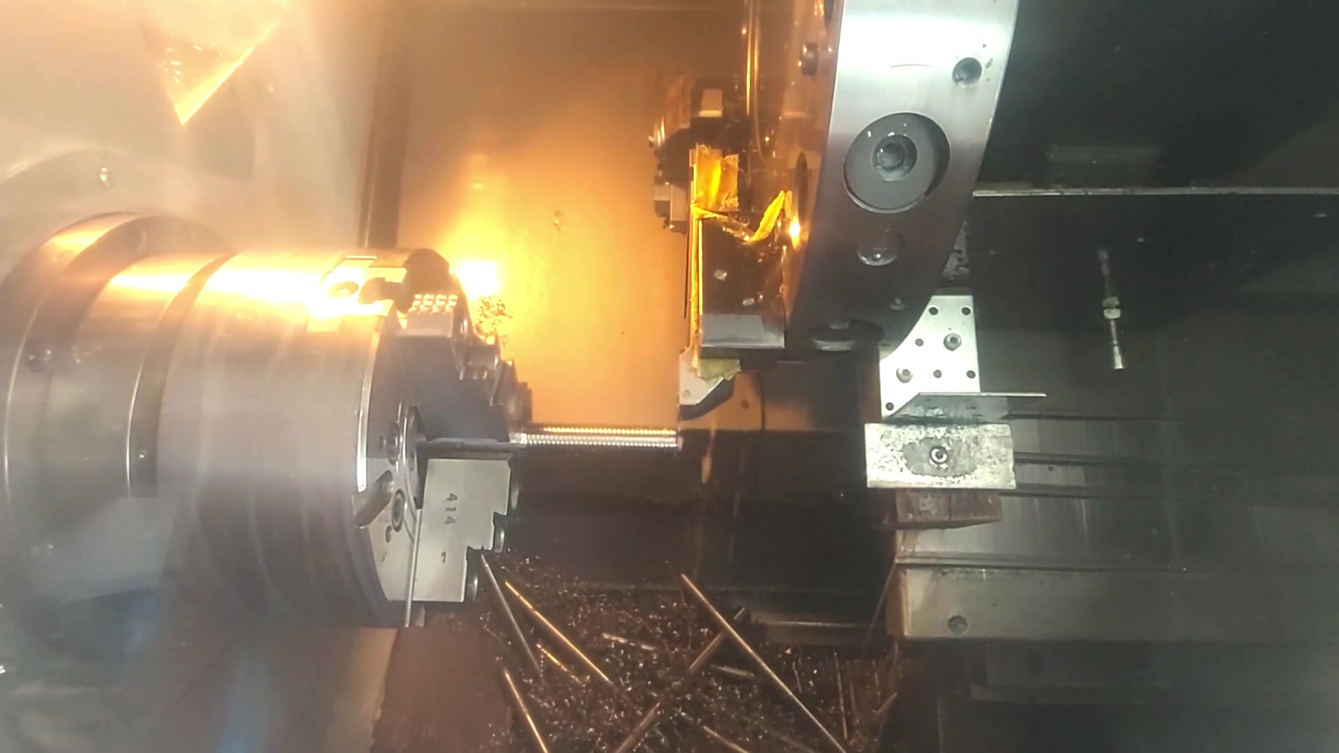 Hrouda CNC foto 2 (náhled videa)