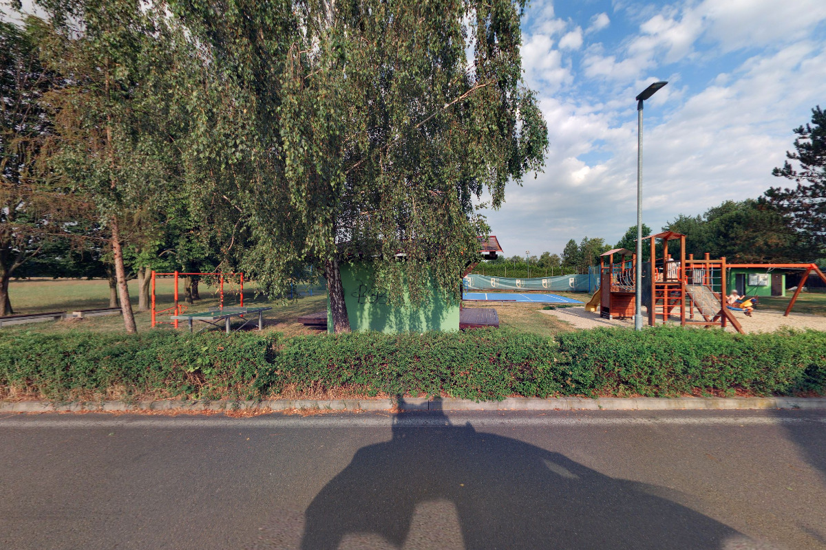 Obec Hlušovice - Tenis foto 2