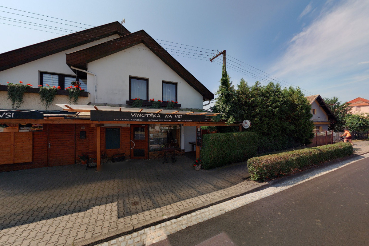 Vinotéka Na vsi foto 4