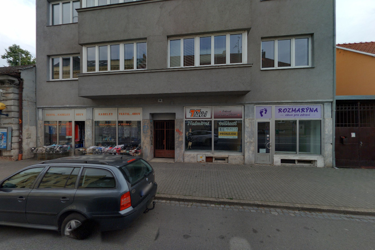 Kateřina Petrželová - Max Madam foto 2