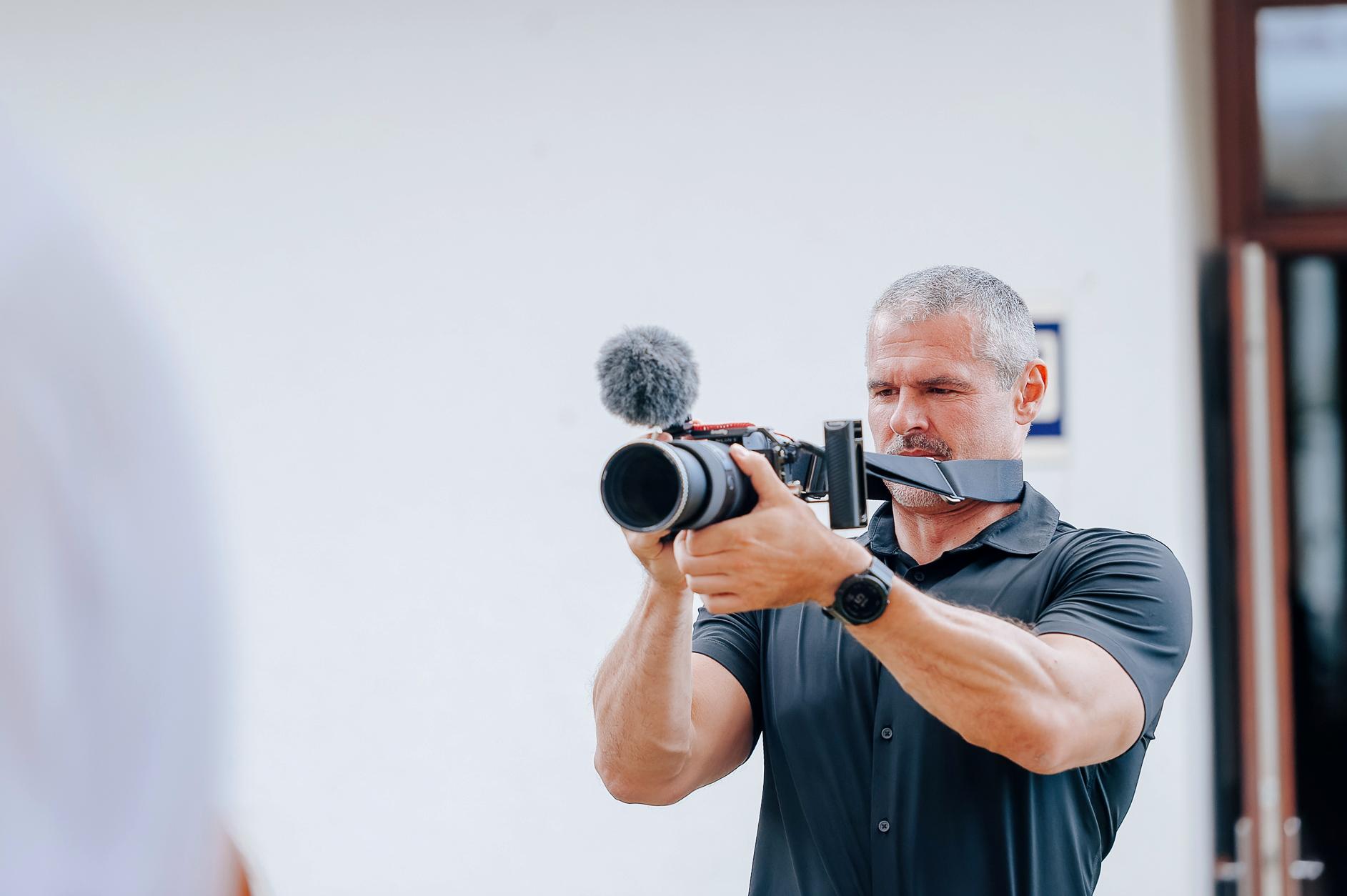 Bláha Roman | Svatební kameraman foto 4