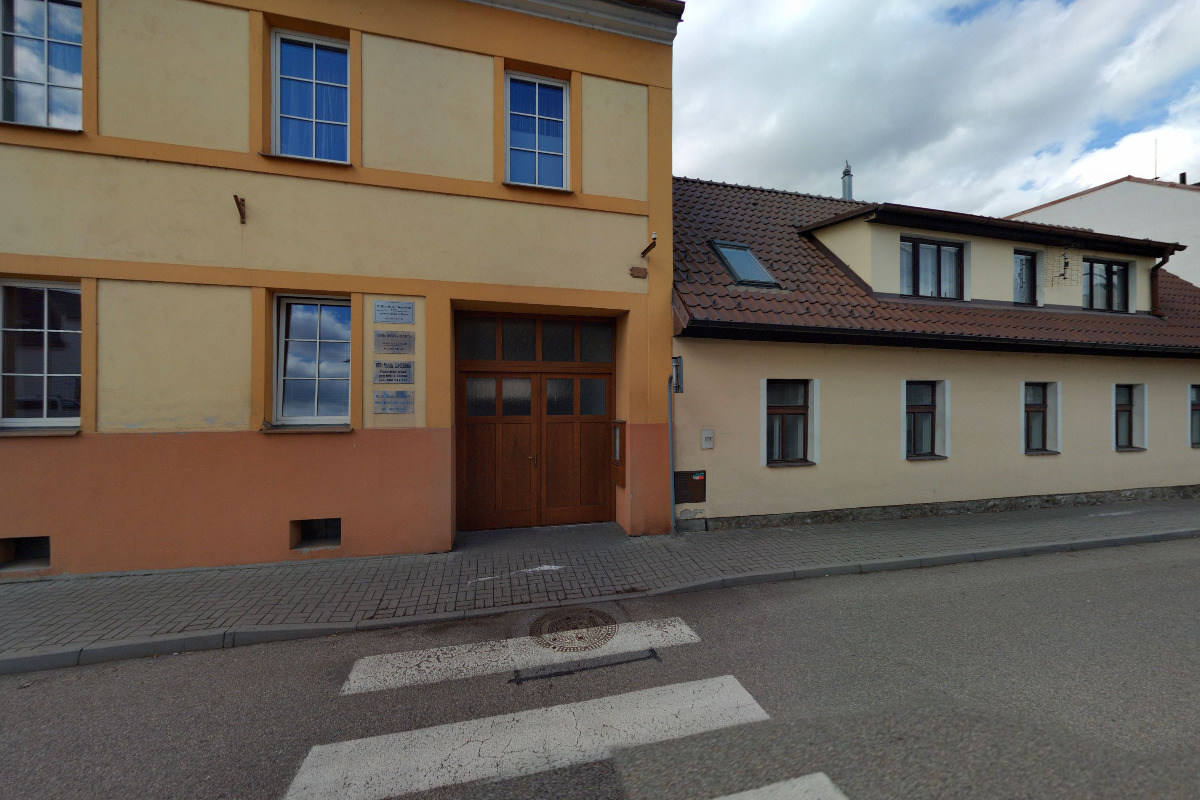 MUDr. Monika Buštová