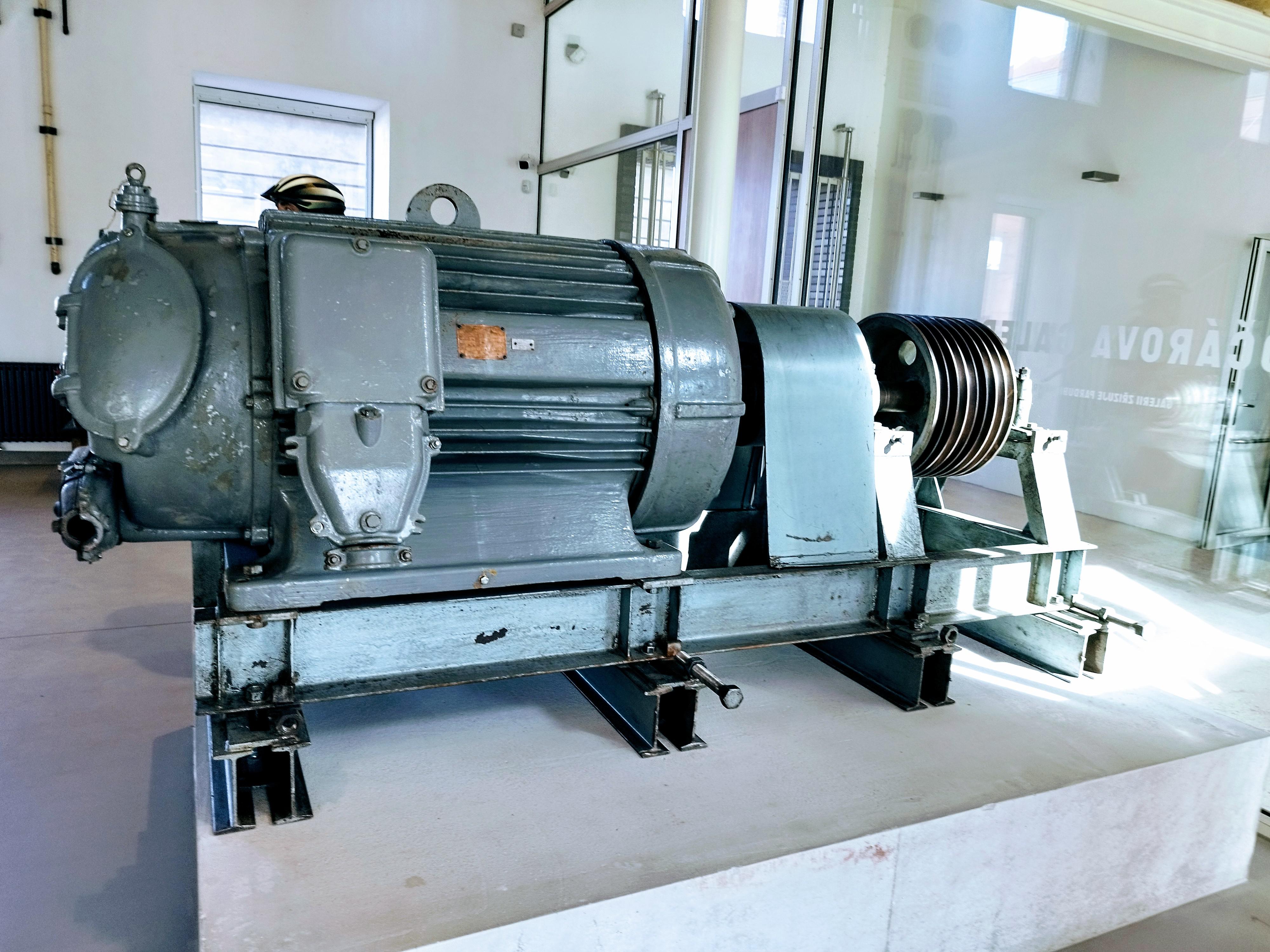 Gočárova galerie - Automatické mlýny foto 3