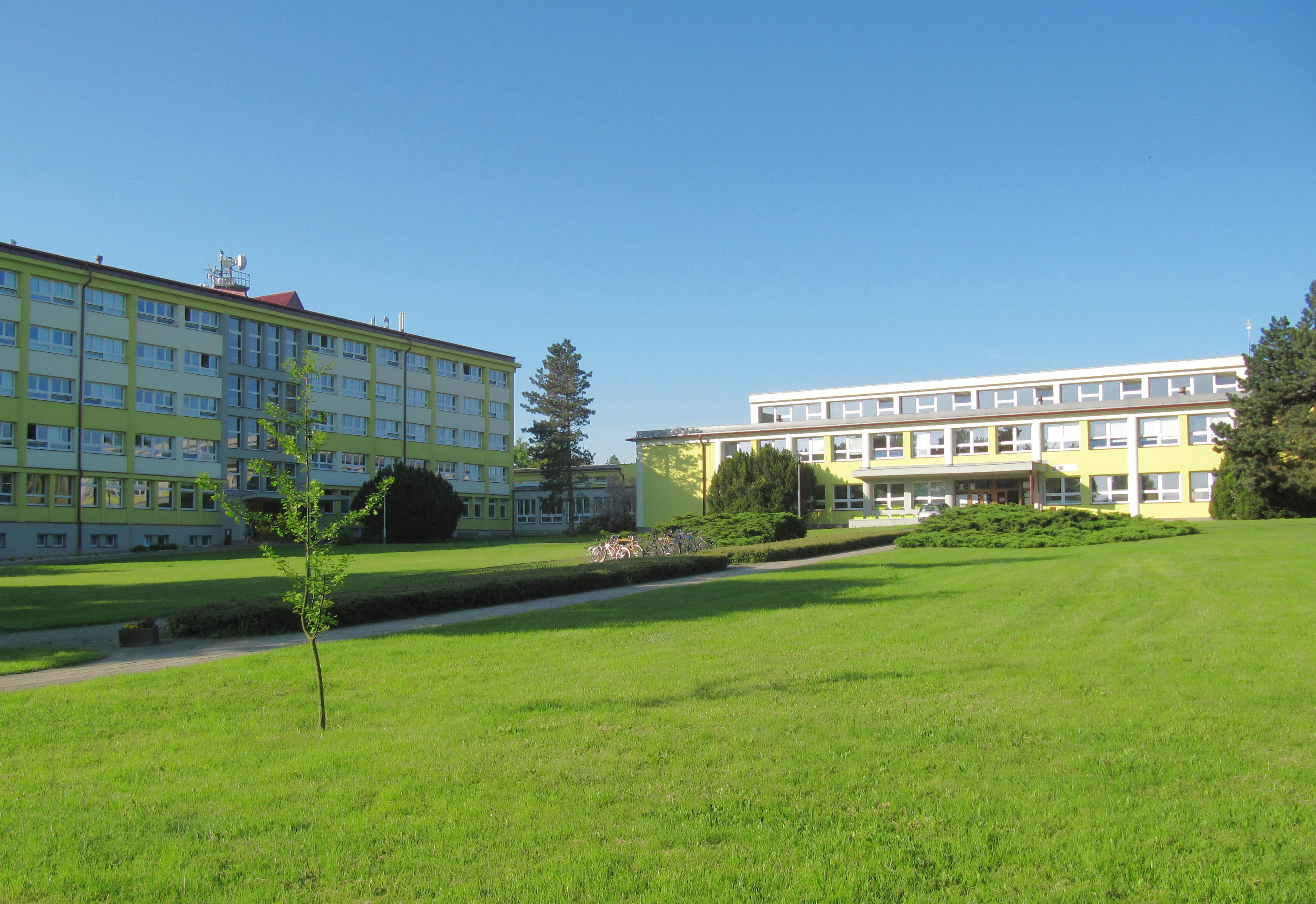 Střední odborná škola a Gymnázium Staré Město