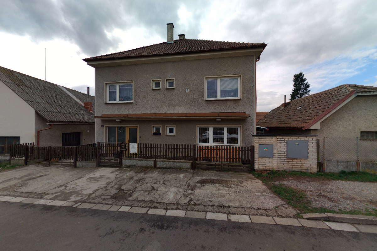 JK Izabel Zadražany