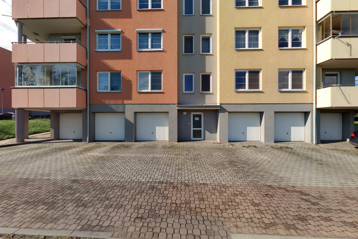 Stahl - stěhovací služba, spol. s r.o. foto 2