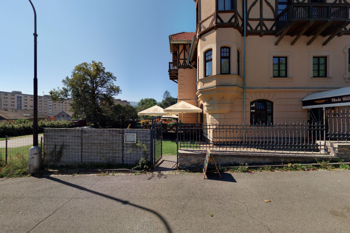 Vila Elis - nabíjecí stanice