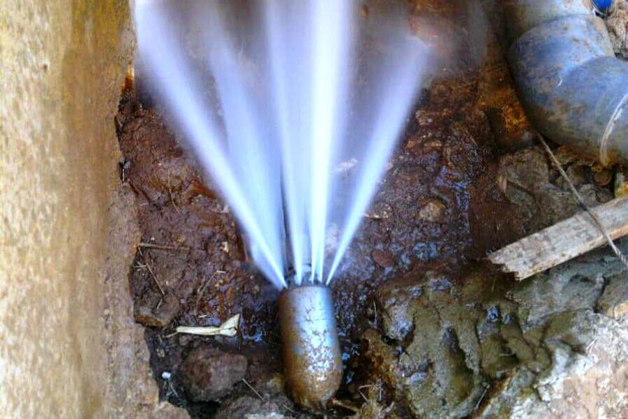 Tlakové čištění kanalizace