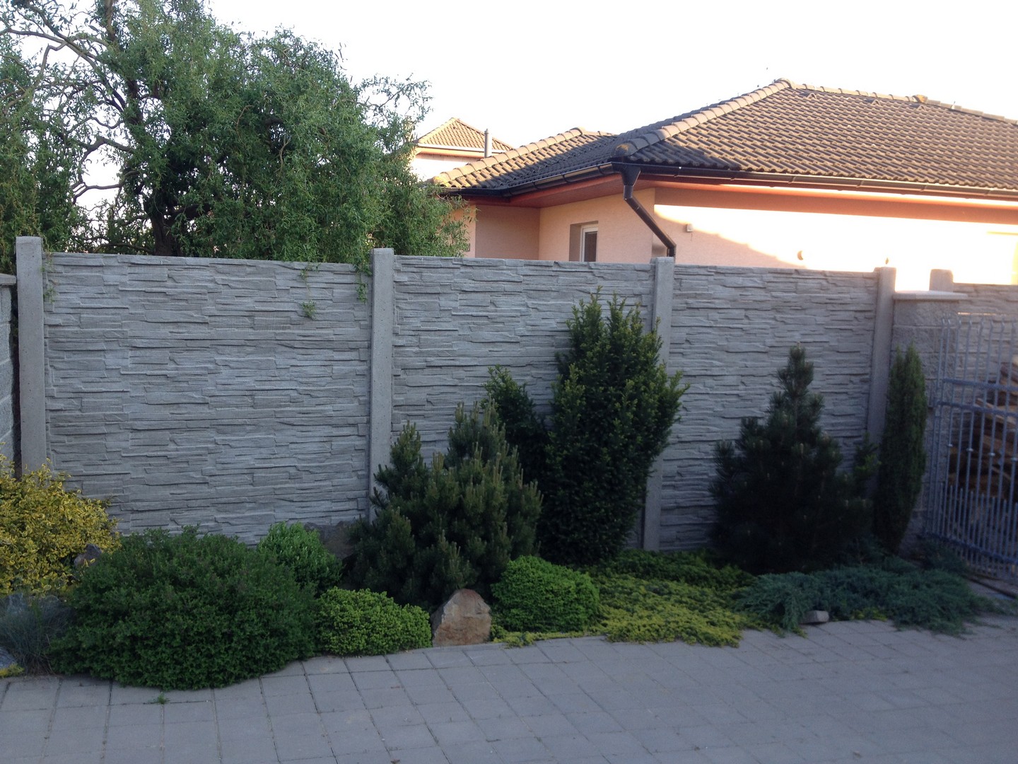 Betonové ploty na klíč - Filplot.cz