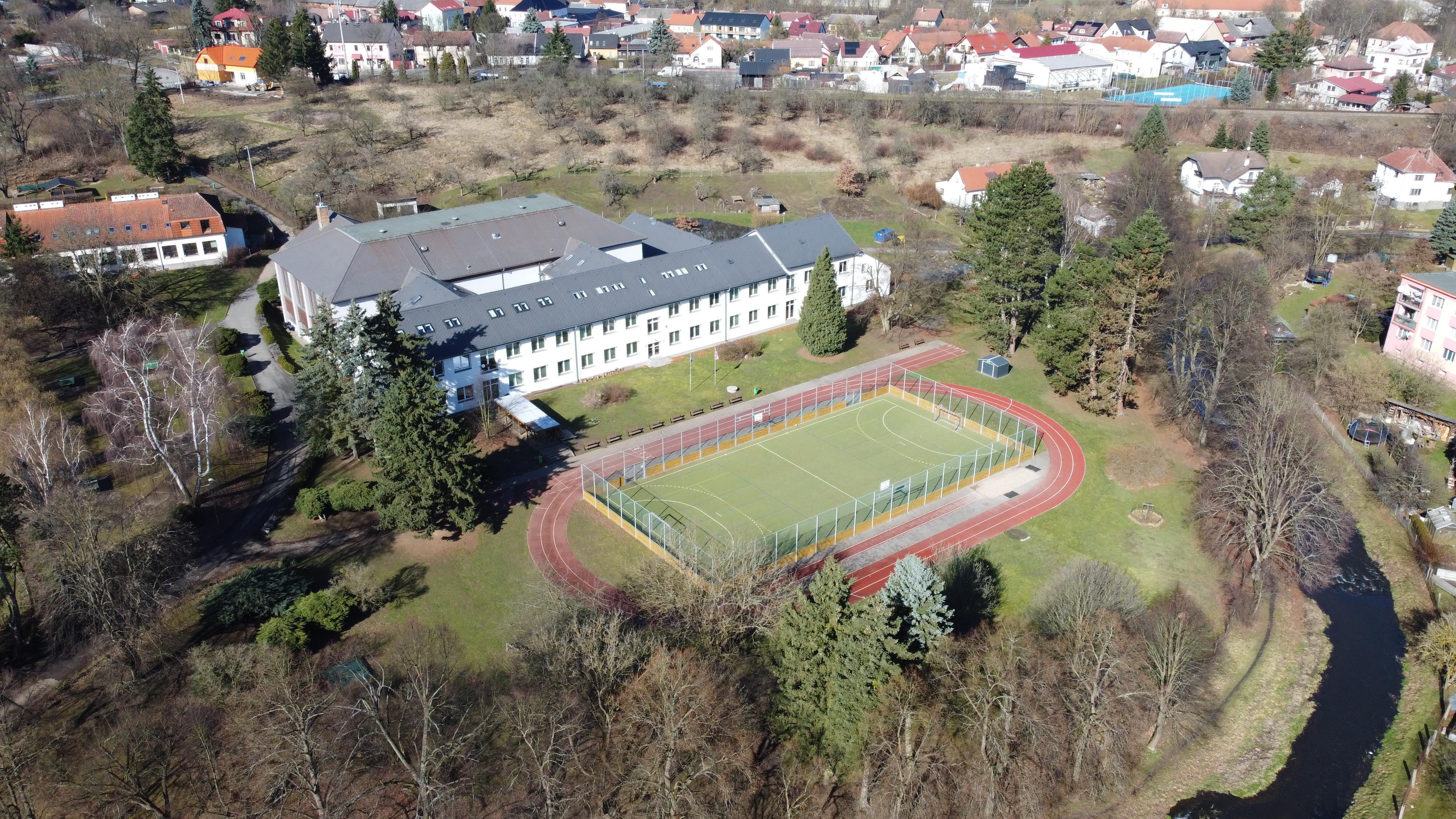 ZŠ a MŠ Poříčí nad Sázavou foto 2