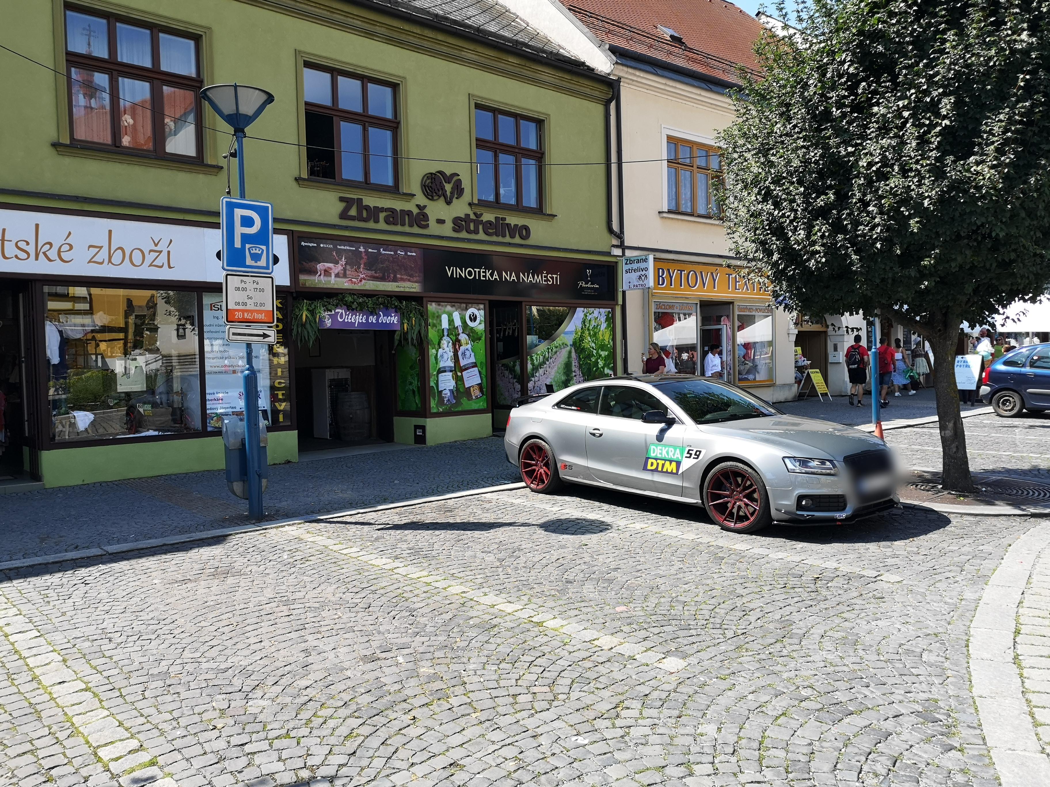 Frýbort zbraně foto 2