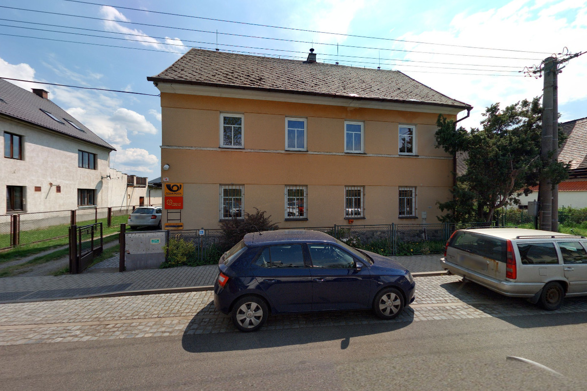 Lucie Kočembová - INSIA