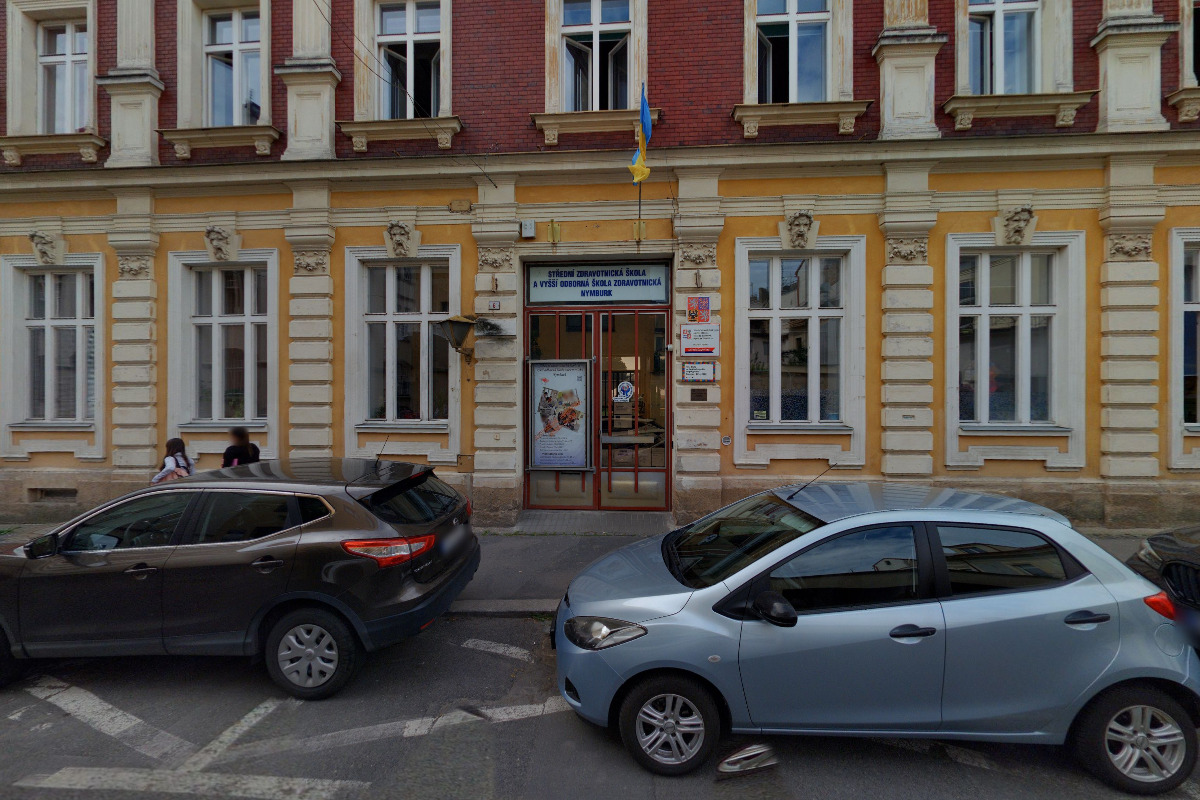 Střední zdravotnická škola a Vyšší odborná škola zdravotnická Nymburk foto 3