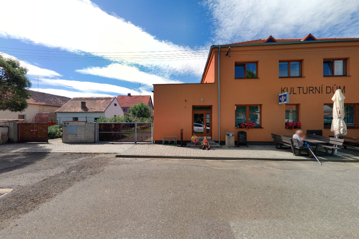 Obecní hostinec Kolešovice foto 3