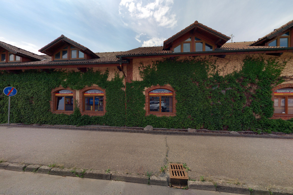 Peťura stavebniny - Zahradní centrum foto 2