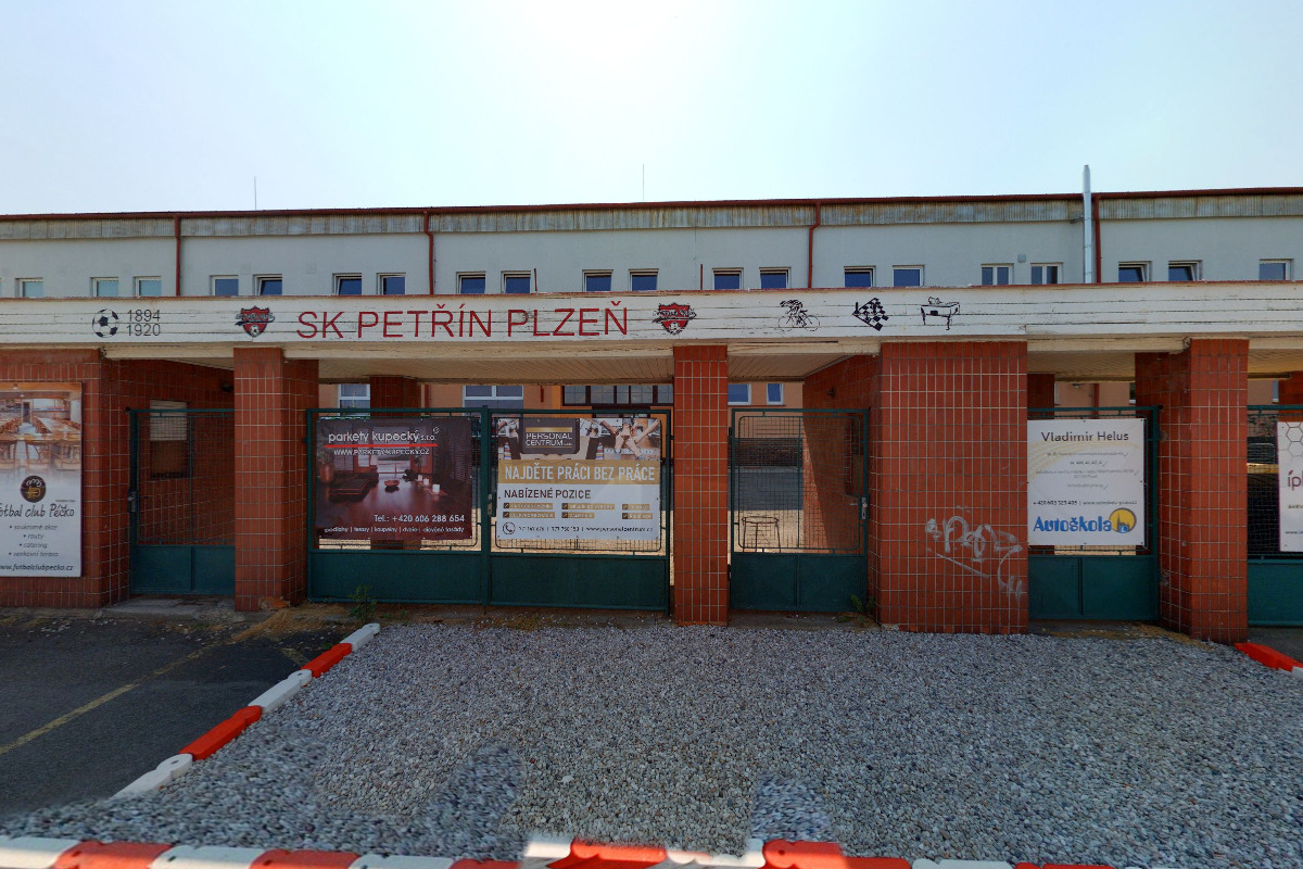 Půjčujeme auta foto 2