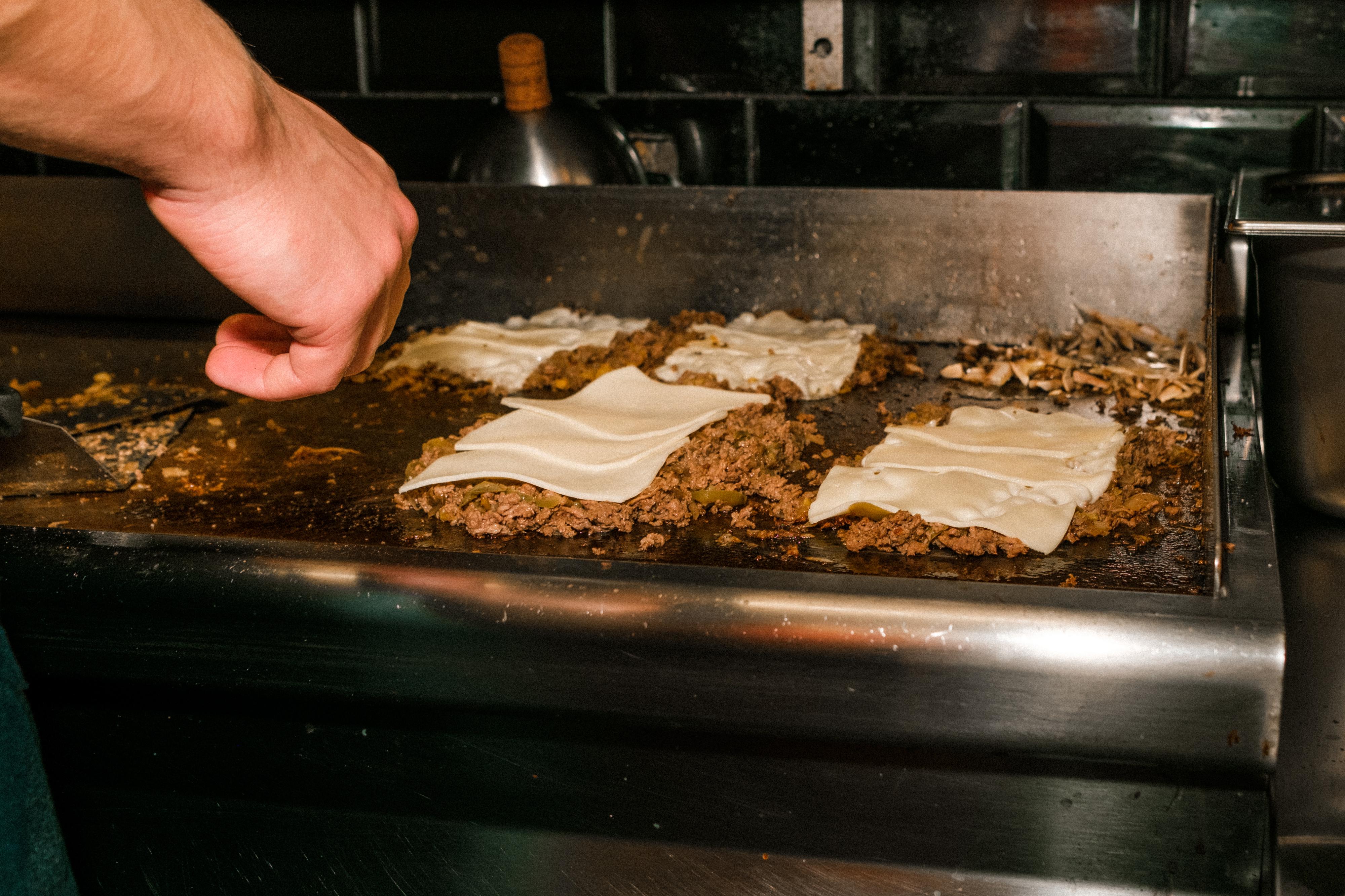 MATOKA Cheesesteaks & Burgers foto 2